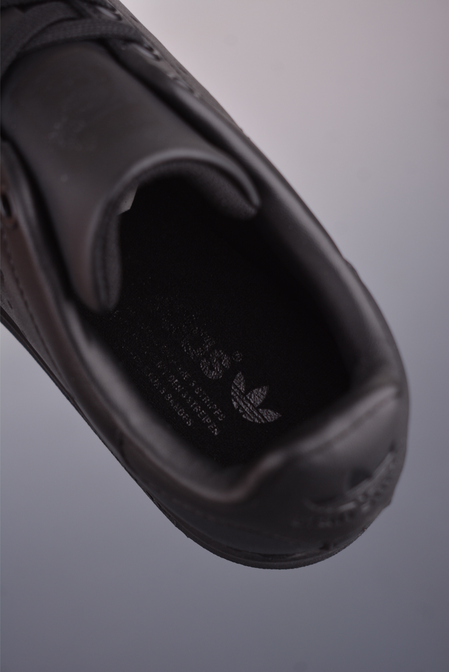 Adidas Stan Smith Classic Leather Sneakers - All Black - Sizes 36-45 10 i1750104129443 9258 0 8