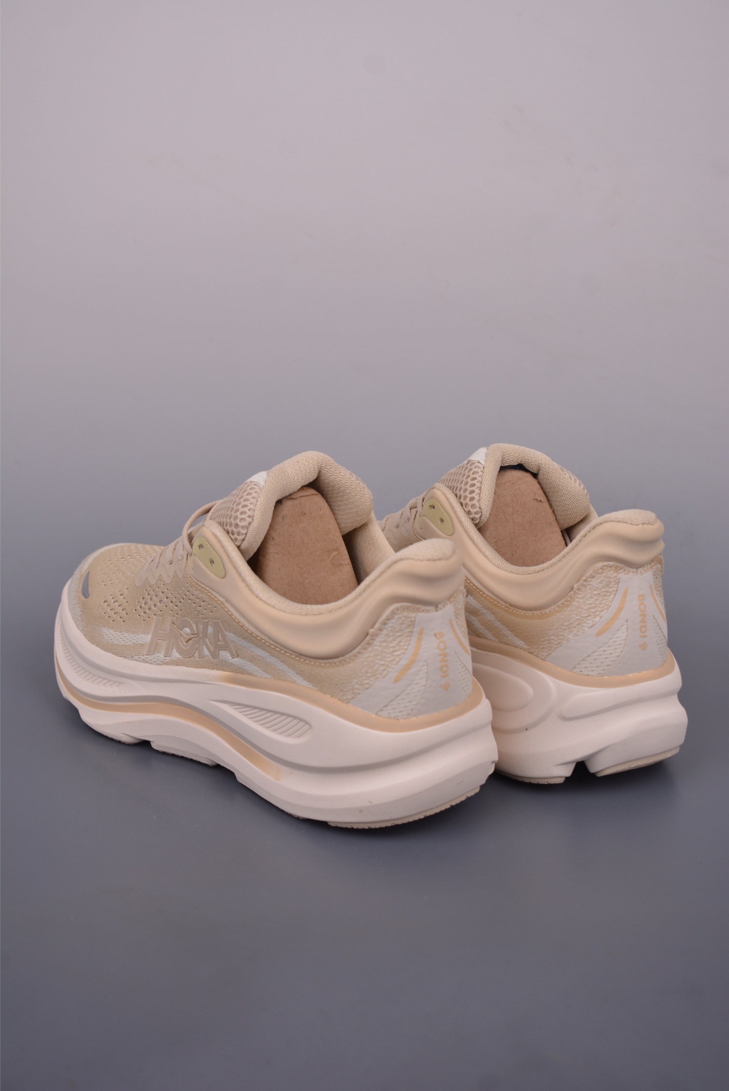 Hoka One One Bondi 9 Wide: Comfortable, Cushioned Running Shoes for Women 3 i1750111961463 9962 0 1