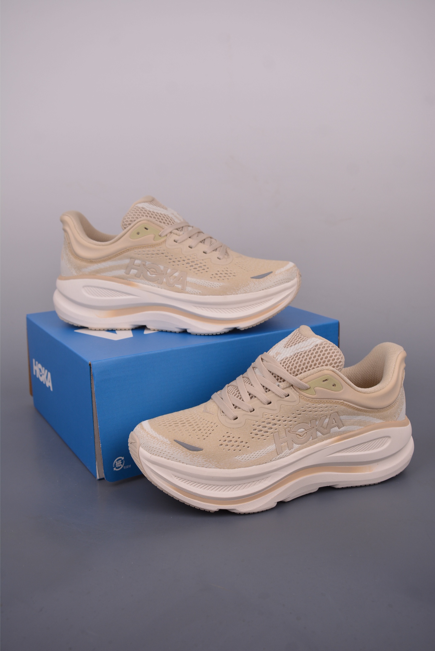 Hoka One One Bondi 9 Wide: Comfortable, Cushioned Running Shoes for Women 6 i1750111961526 3657 0 4