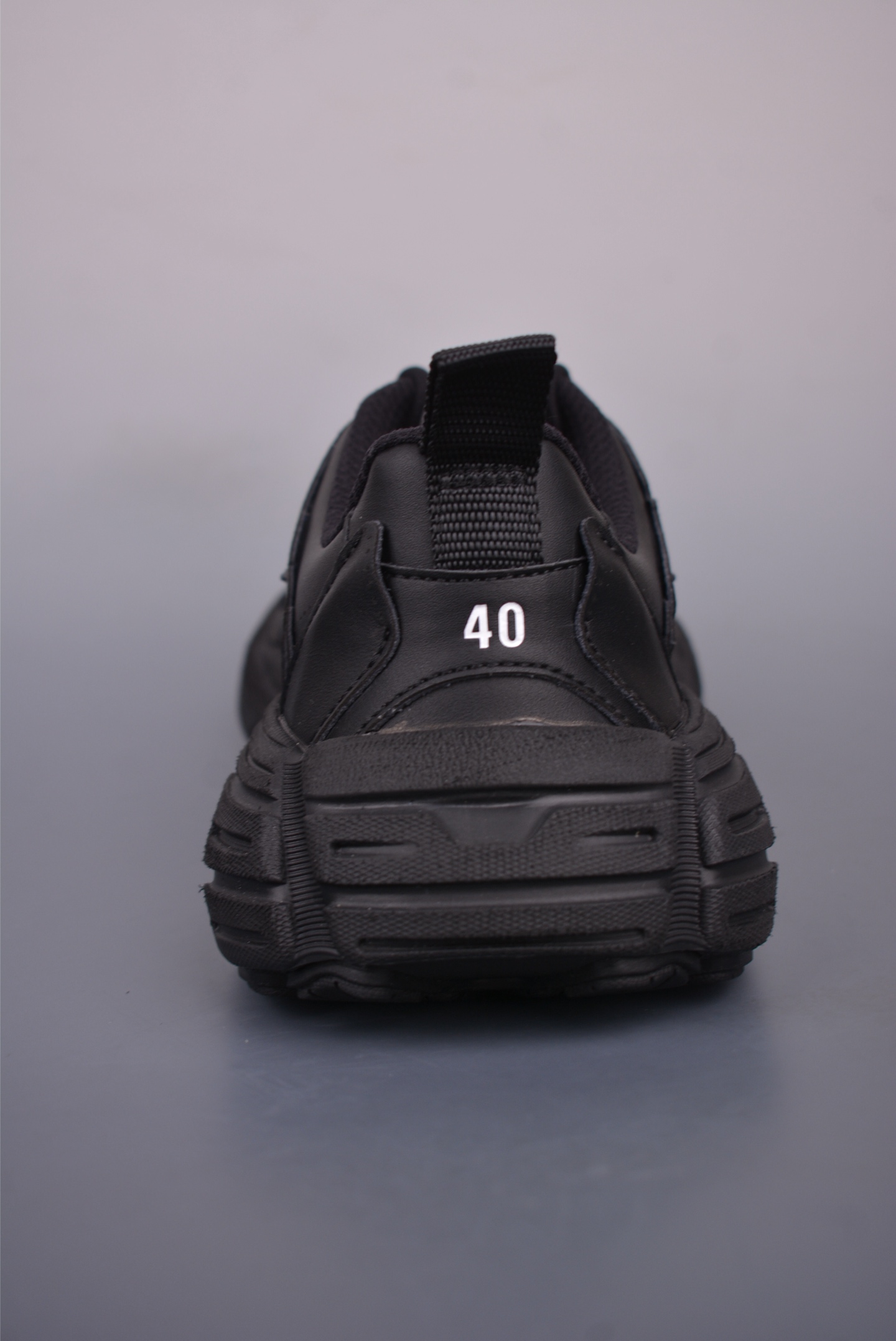 Balenciaga 16th Generation Black Sneakers: Superior Comfort and Quality 5 i1750113415787 9258 0 3