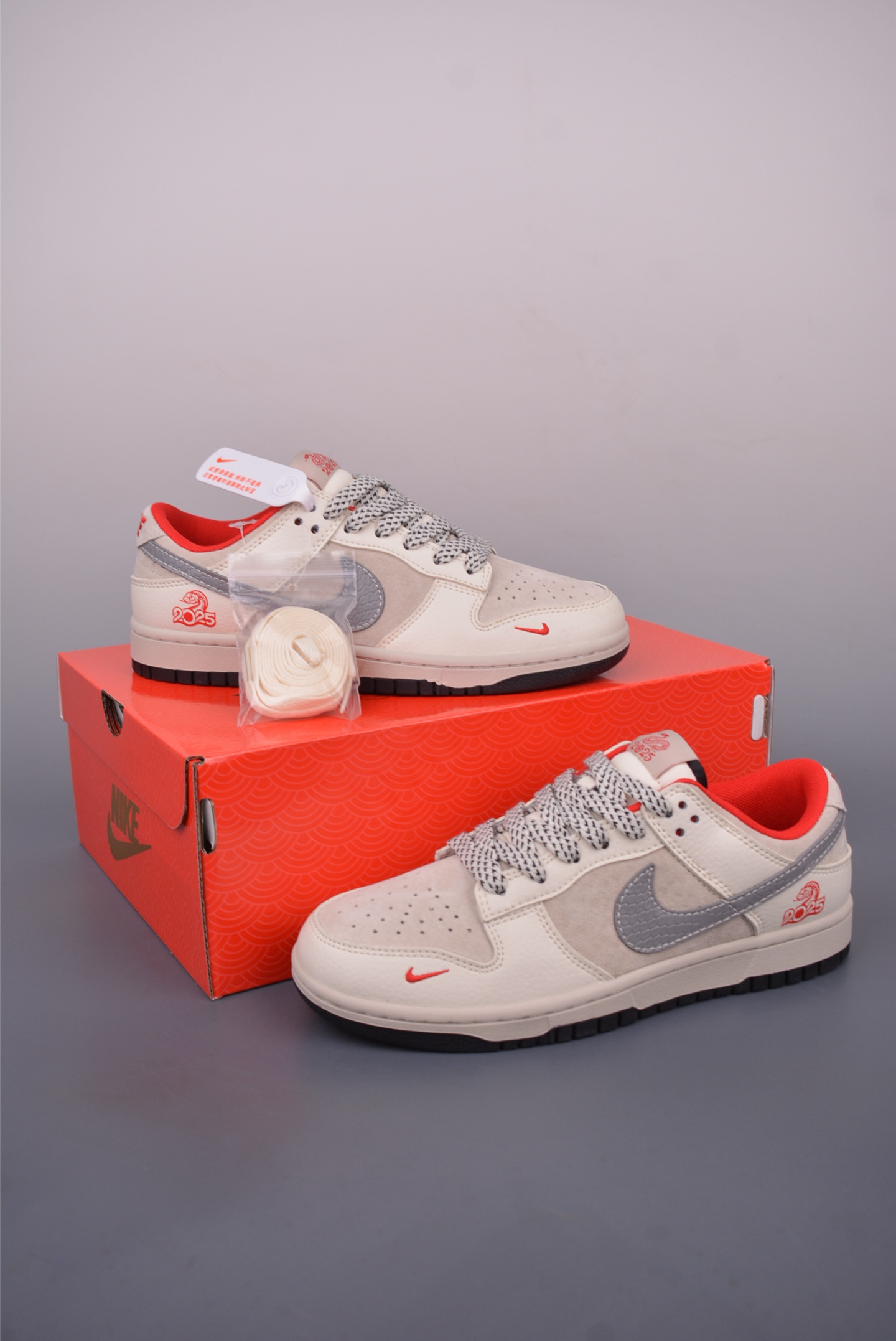 Nike SB Dunk Low DIY Supreme Edition Sneakers - Premium Quality 5 i1750113489340 5456 0 4