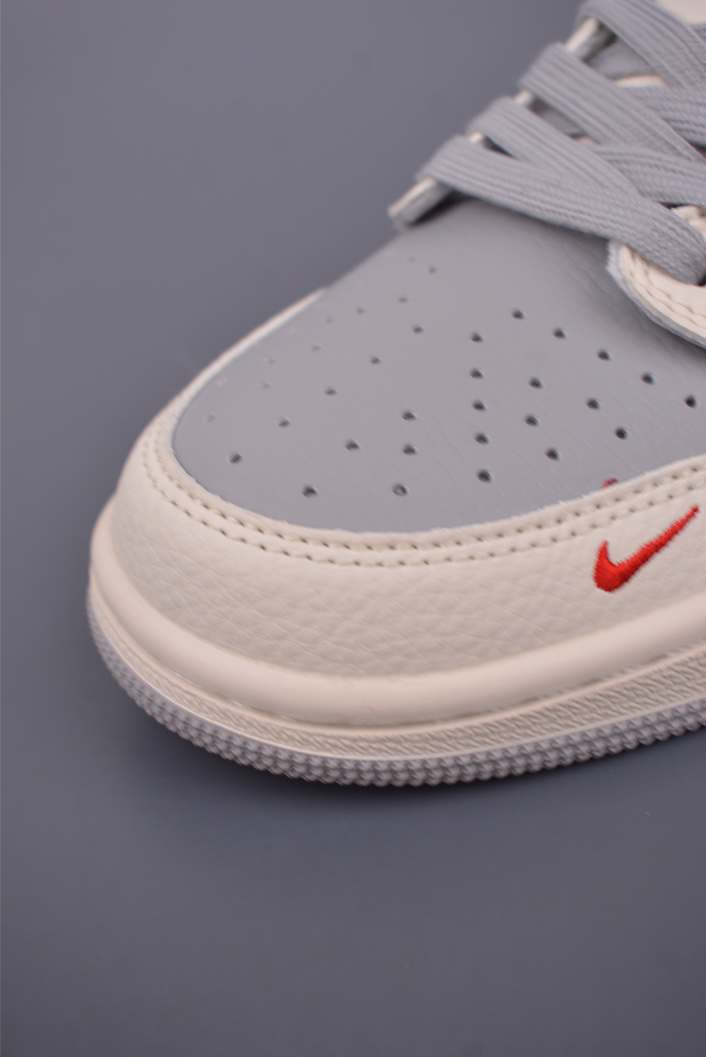 Fragment x Travis Scott x Supreme Air Jordan 1 Low 三方联名倒钩 XS7069-596