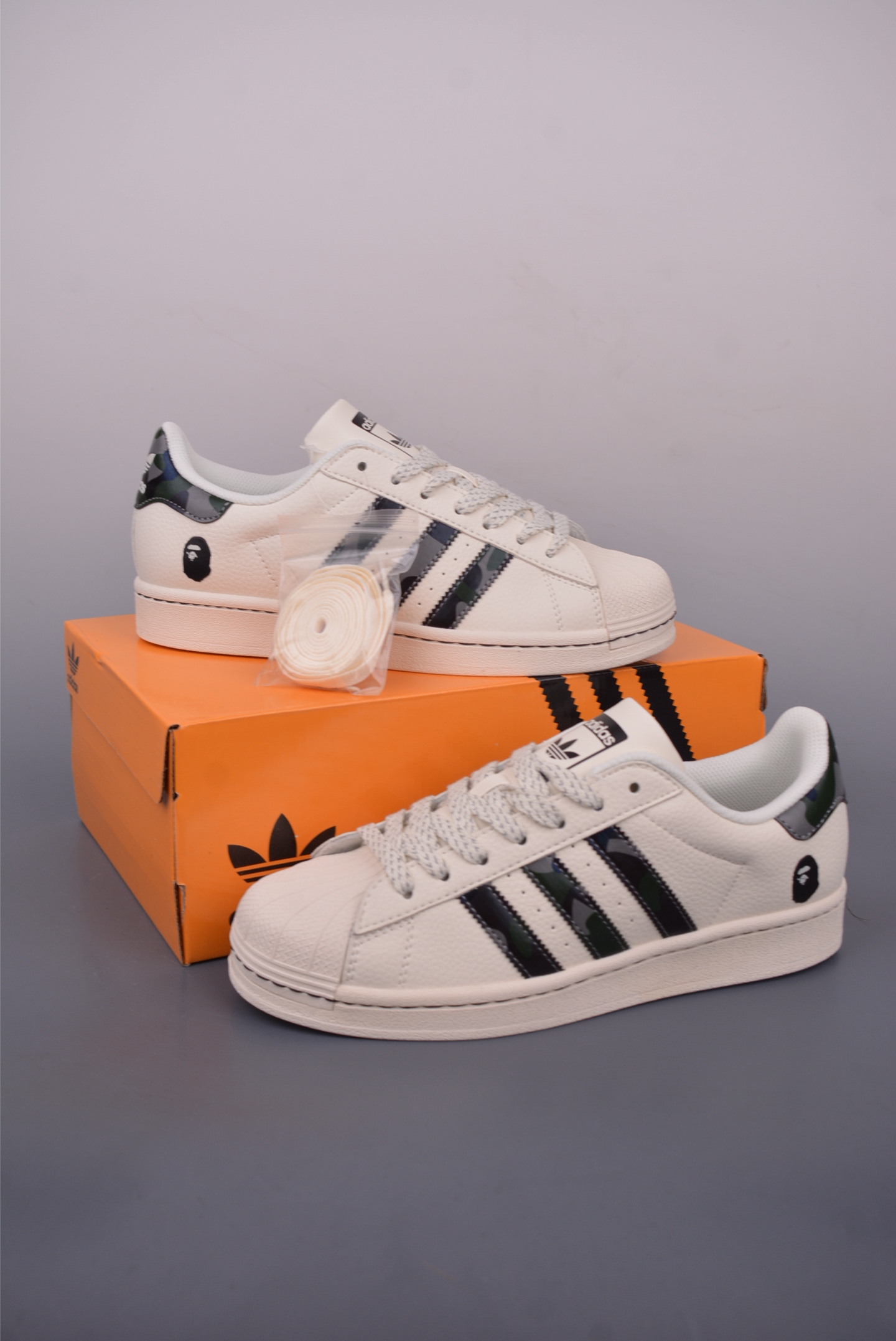 Adidas Originals Superstar Bape Cream/Blue, Leather Upper, Classic Shell Toe 4 i1750114001586 6513 0 3