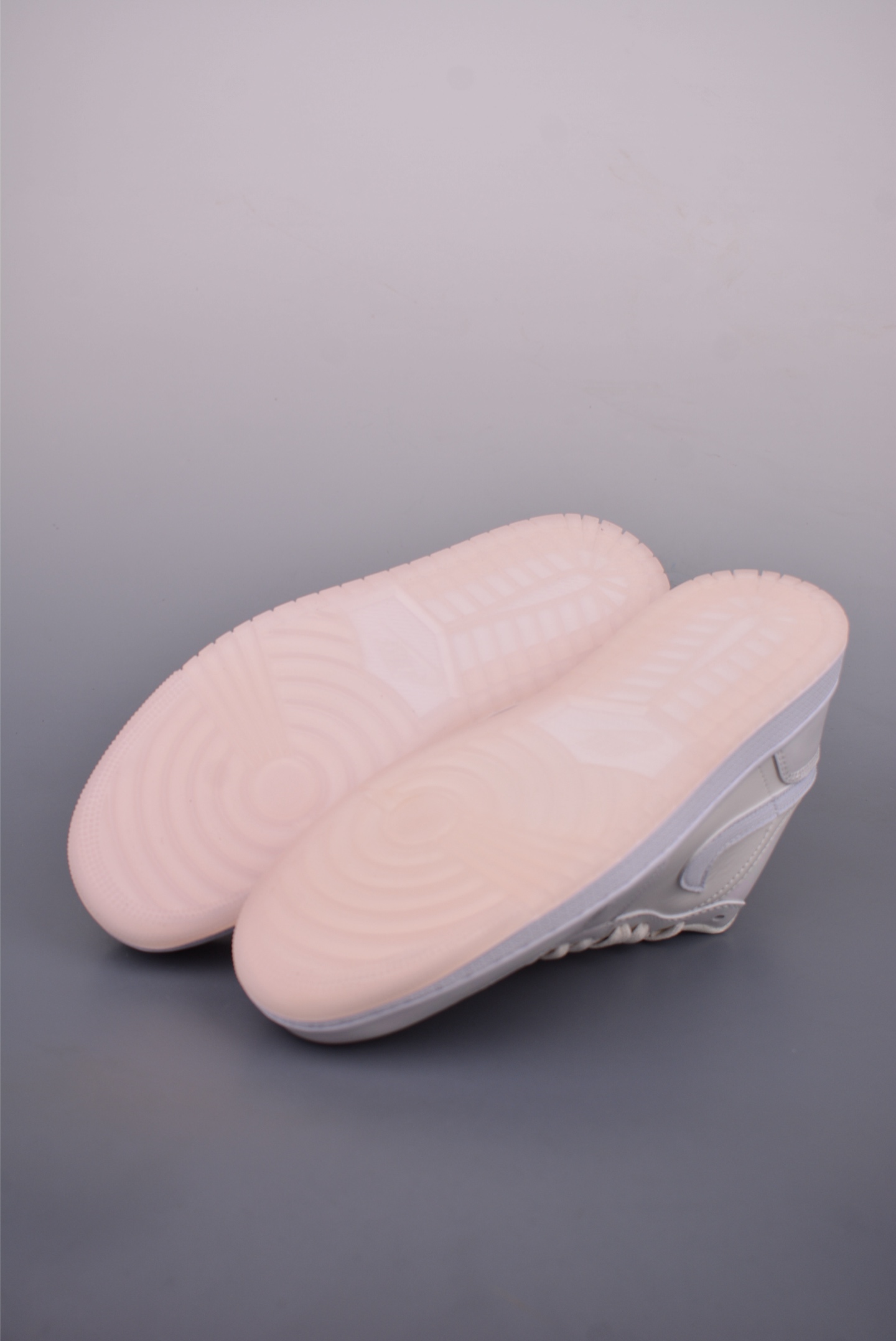 原装裸鞋级 市面最高工艺产物 Air Jordan 1 Low蛇年限定 HF4080-001