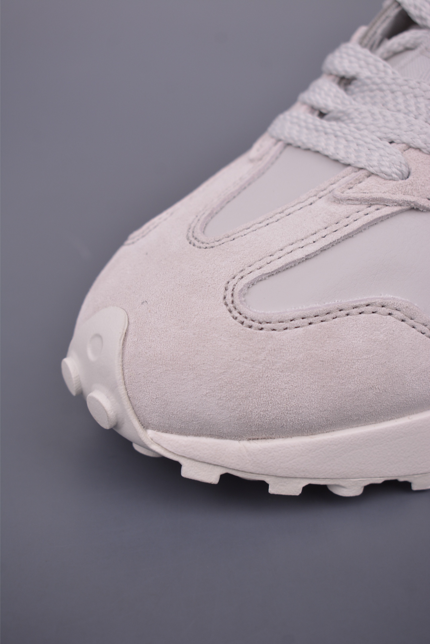New Balance 327 Retro Casual Sneakers - Vintage Style, Modern Comfort 7 i1750201360385 8008 0 5
