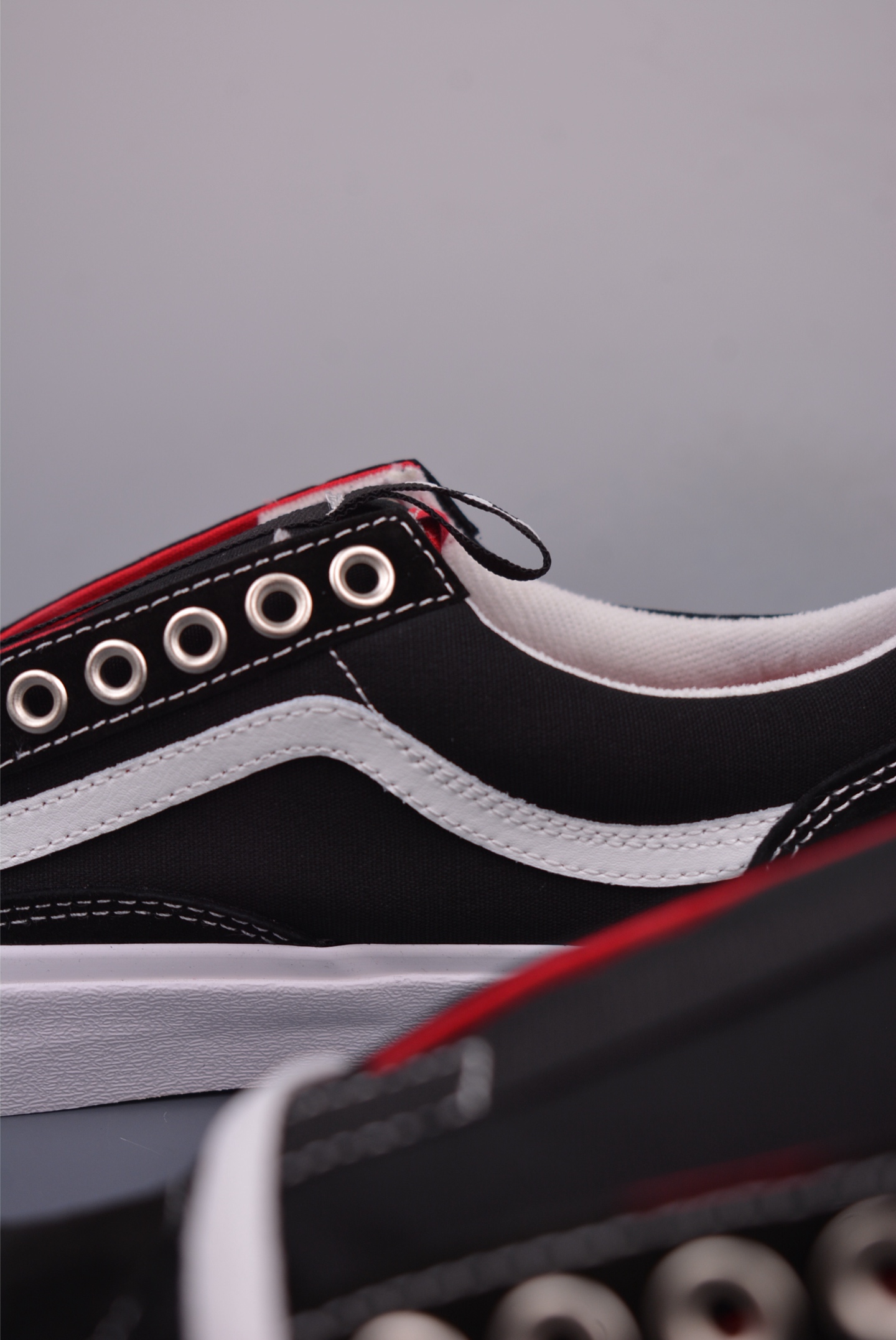 Vans Old Skool Skate 36 黑白 范斯官方 舒适百搭休闲滑板鞋 VN000D5RBA2-莆田鞋,莆田鞋货源,高仿鞋,高仿鞋货源,安福档口,莆田高仿鞋,莆田鞋批发,高仿鞋批发,莆田高仿运动鞋,高仿运动鞋,莆田运动鞋 Vans Old Skool Skate 36 黑白 范斯官方 舒适百搭休闲滑板鞋 VN000D5RBA2