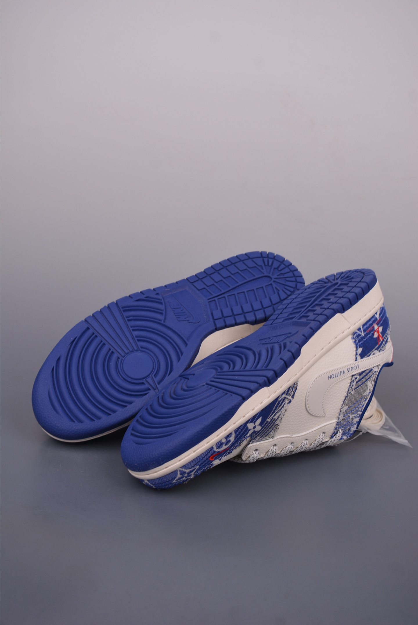 Nike SB Dunk Low LV联名 FC1688-234-莆田鞋,莆田鞋货源,高仿鞋,高仿鞋货源,安福档口,莆田高仿鞋,莆田鞋批发,高仿鞋批发,莆田高仿运动鞋,高仿运动鞋,莆田运动鞋 Nike SB Dunk Low LV联名 FC1688-234