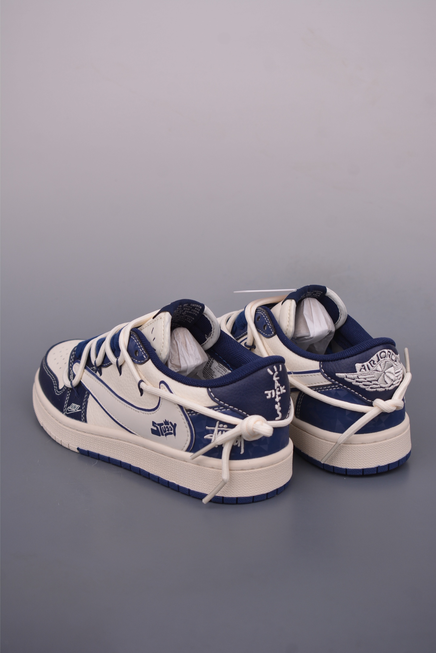 Fragment x Travis Scott x Stussy Air Jordan 1 Low Triple Collaboration Shoe 3 i1750202899919 8679 0 1