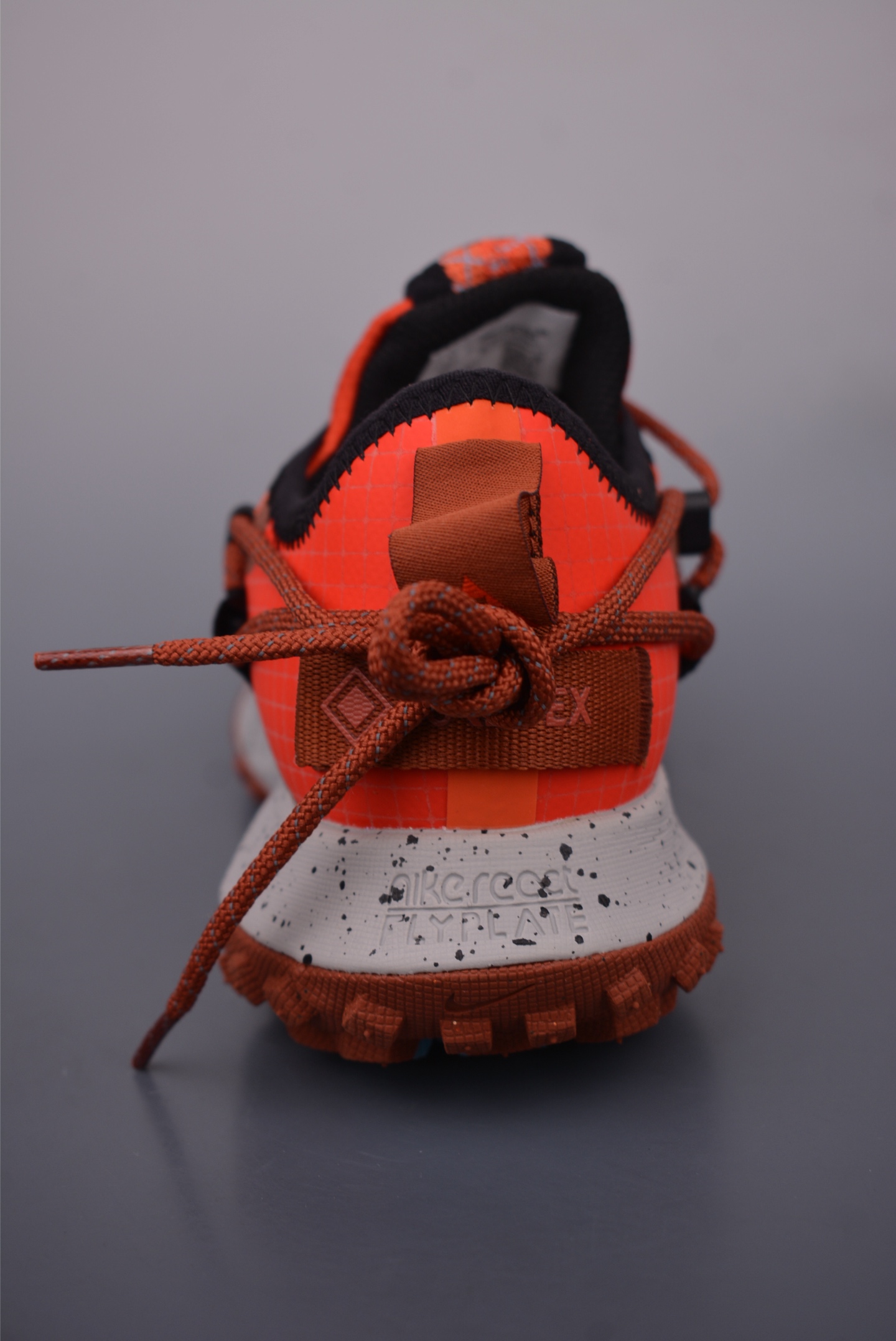 Nike ACG Mountain Fly 2 Low Outdoor Hiking Trail Running Shoes - IB7328 4 i1750282471501 7779 0 3