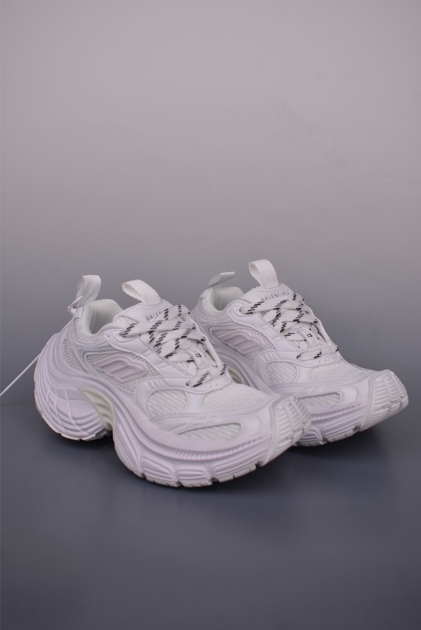 Balenciaga Cargo Sneakers - Eleventh Generation, Round Toe, Low-Top, White 2 i1750282579720 8498 0 0