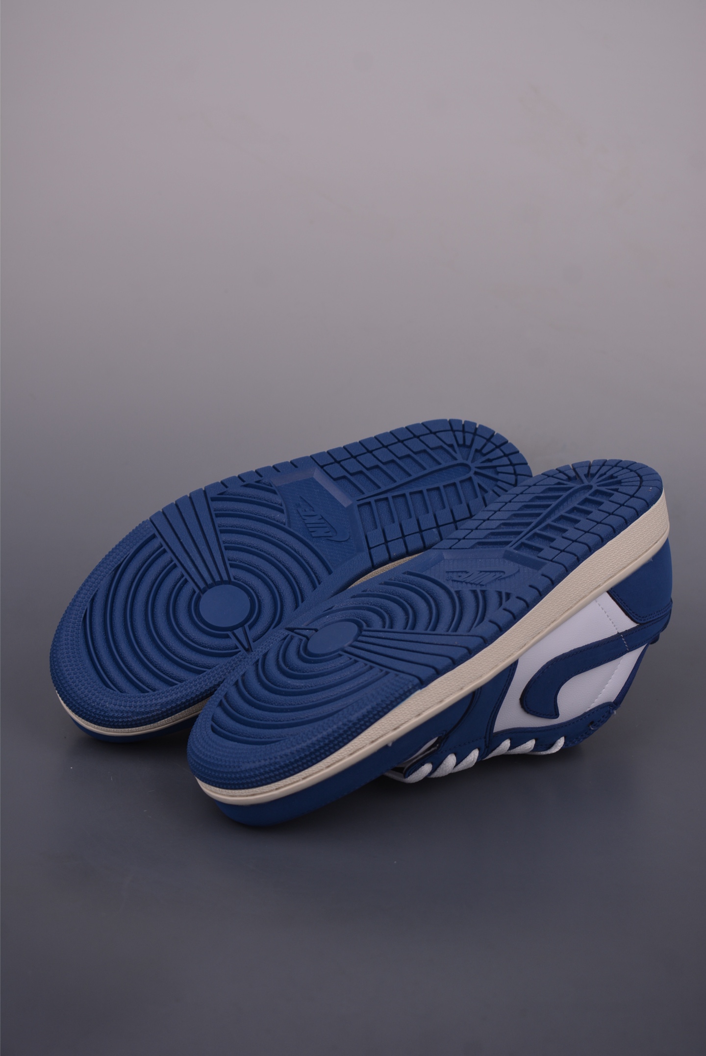 Air Jordan 1 Low White Blue Casual Shoes HQ6998, Perfect for Everyday Wear 3 i1750284216034 1538 0 2