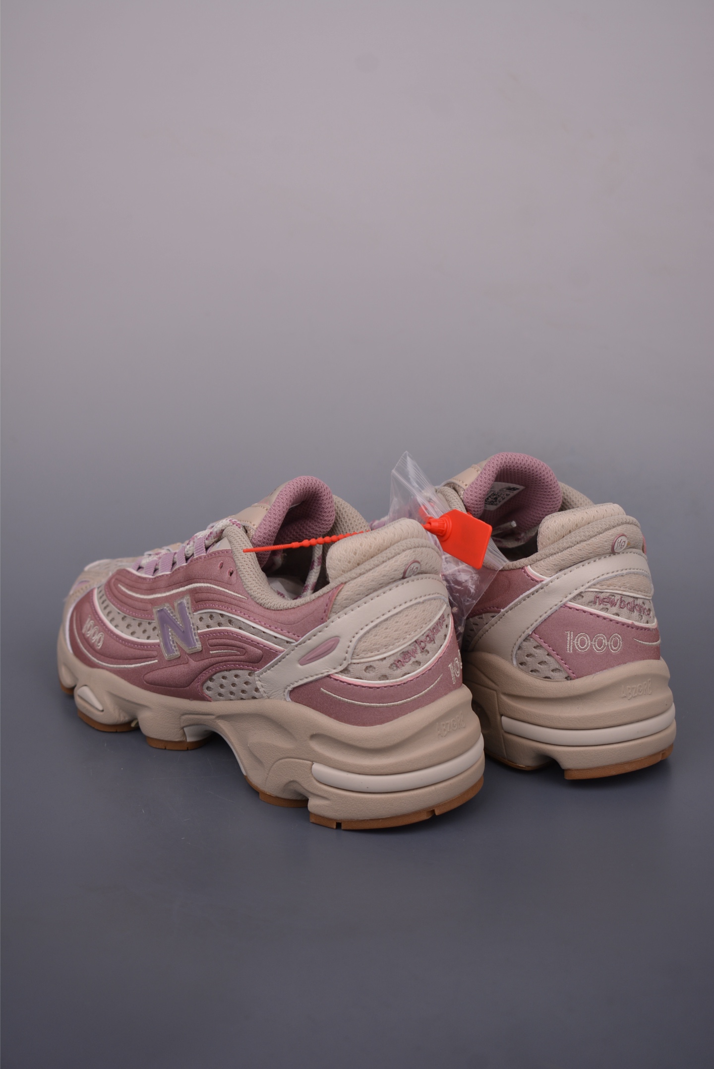 New Balance M1000 Retro Running Shoes - Vintage Style, Modern Comfort 2 i1750284271534 4030 0 1