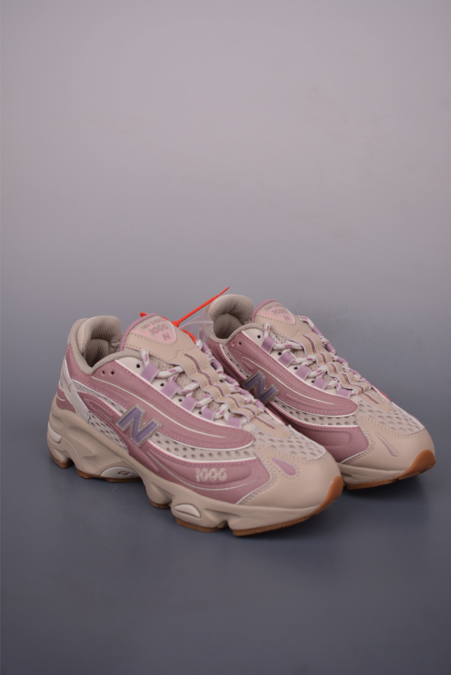 New Balance M1000 Retro Running Shoes - Vintage Style, Modern Comfort 1 i1750284272658 9665 0 0