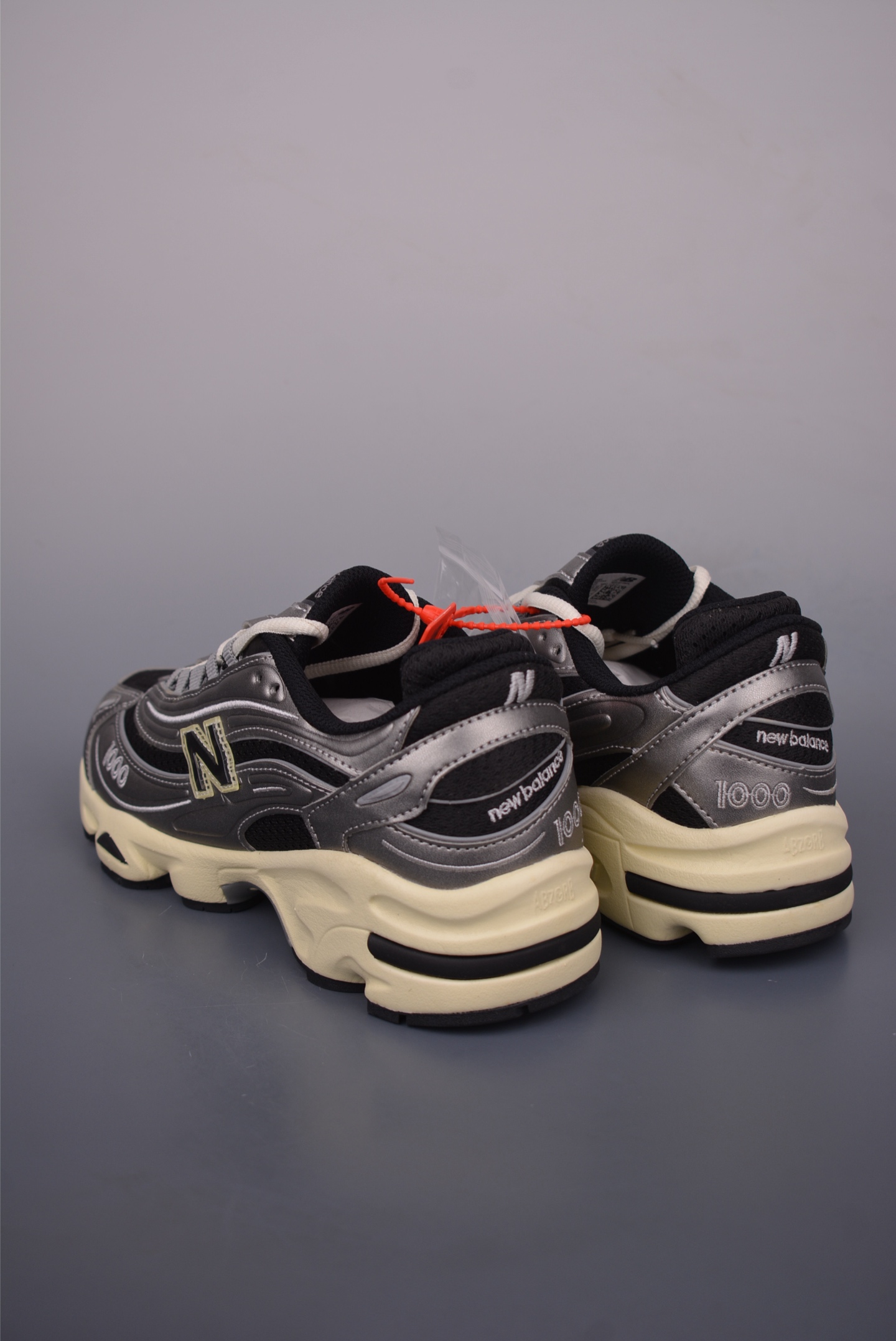 New Balance M1000 Retro Running Shoes - Trendsetting Chunky Dad Sneaker 2 i1750284298812 474 0 1