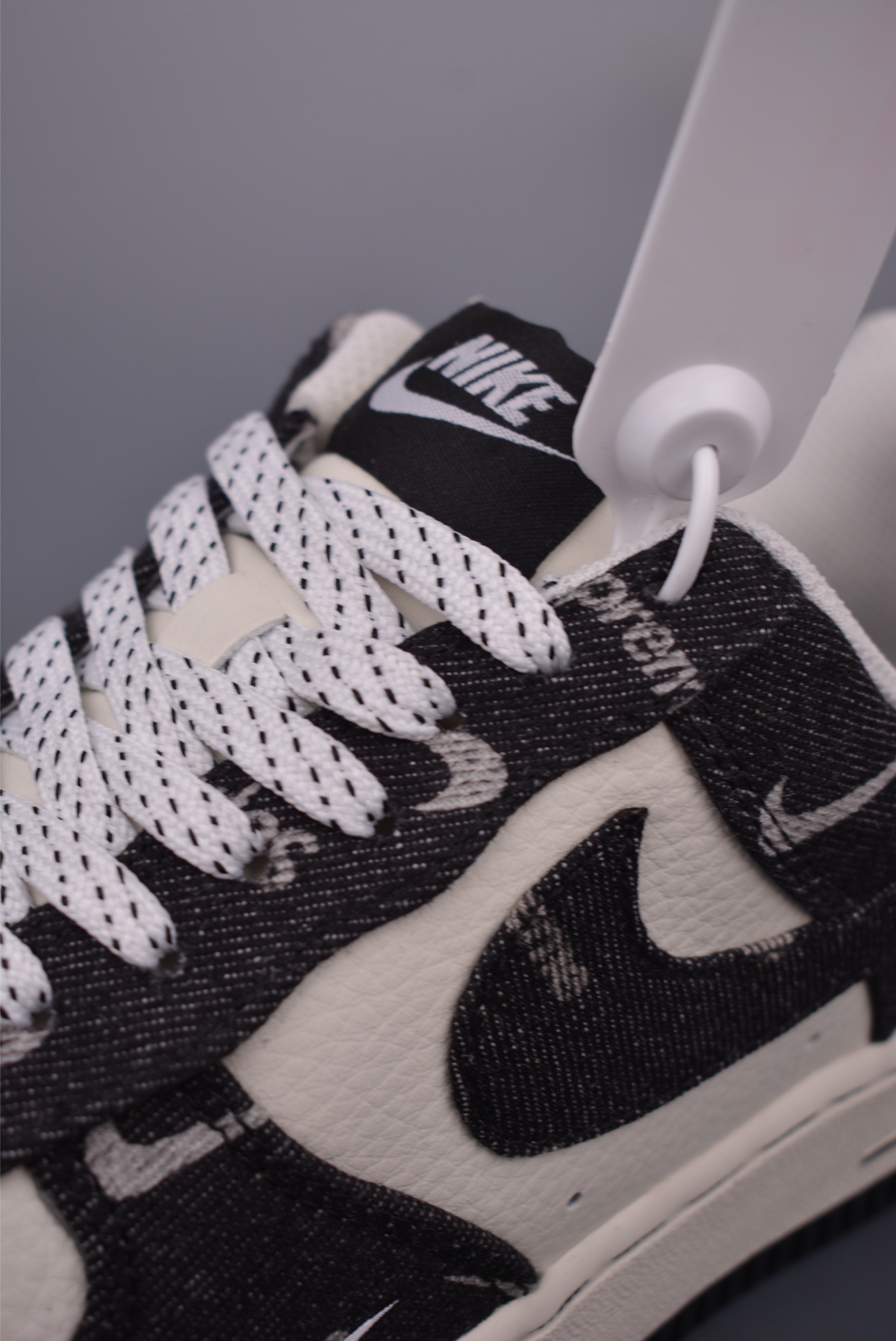 Nike Air Force 1 Low Supreme Collab Sneakers - Premium Quality & Comfort 7 i1750287467900 5659 0 6