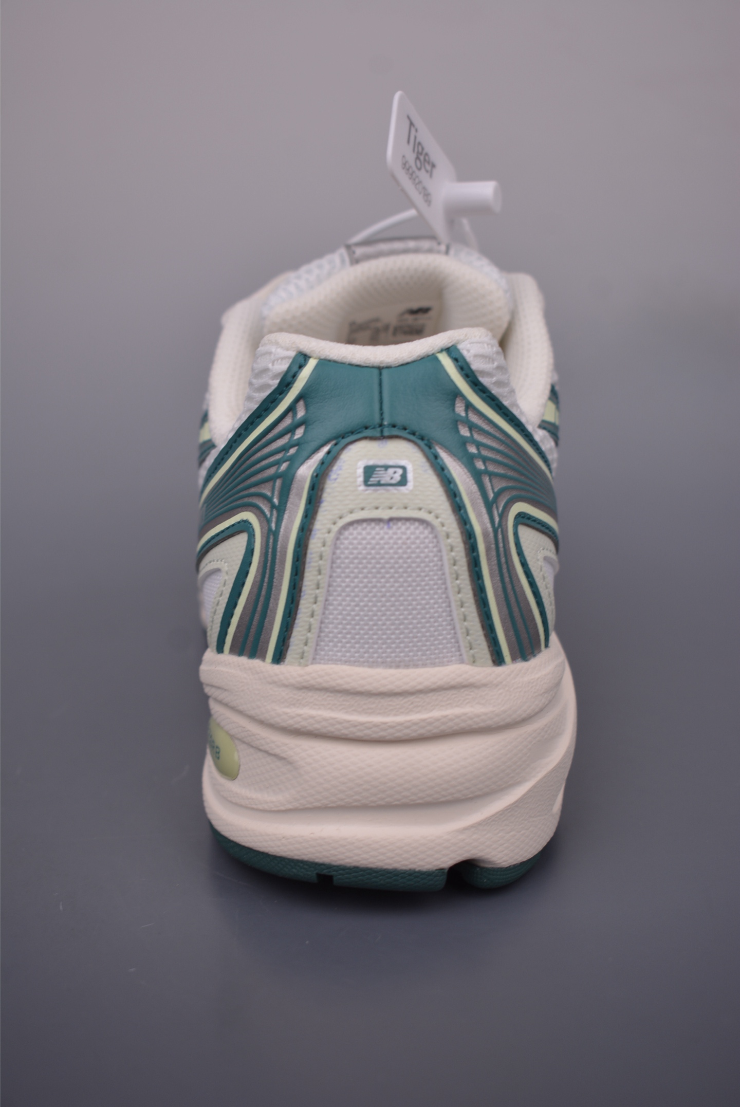 New Balance 740 Series OG Retro Casual Athletic Sneakers - Style & Comfort 5 i1750288009358 5410 0 3