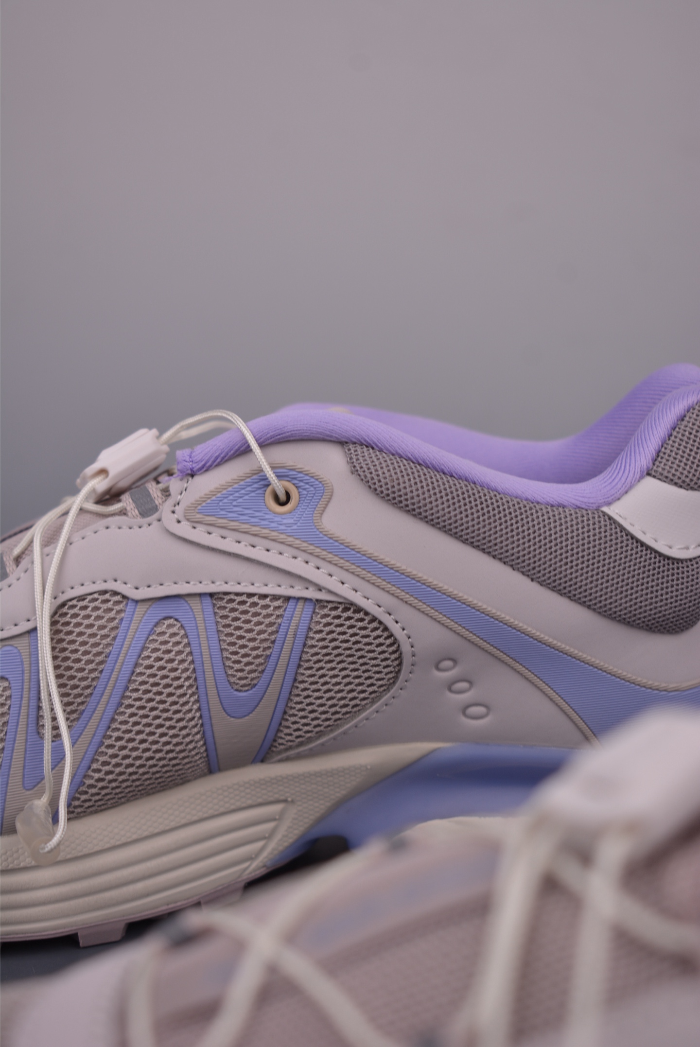 Salomon XT-Whisper Sandy Liang Running Shoes - Breathable Mesh and Protective Leather 9 i1750288066187 662 0 7