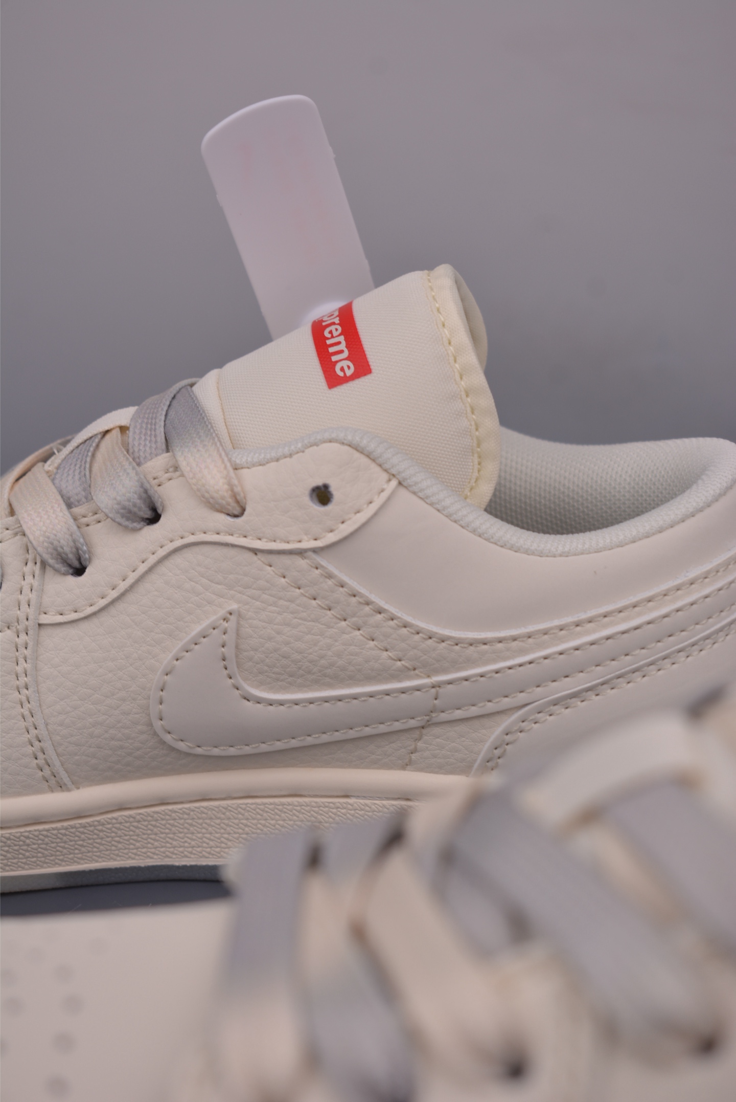 Nike Air Jordan 1 x Supreme Low-Top Sneakers - Premium Collaboration Edition 9 i1750289555898 6667 0 7