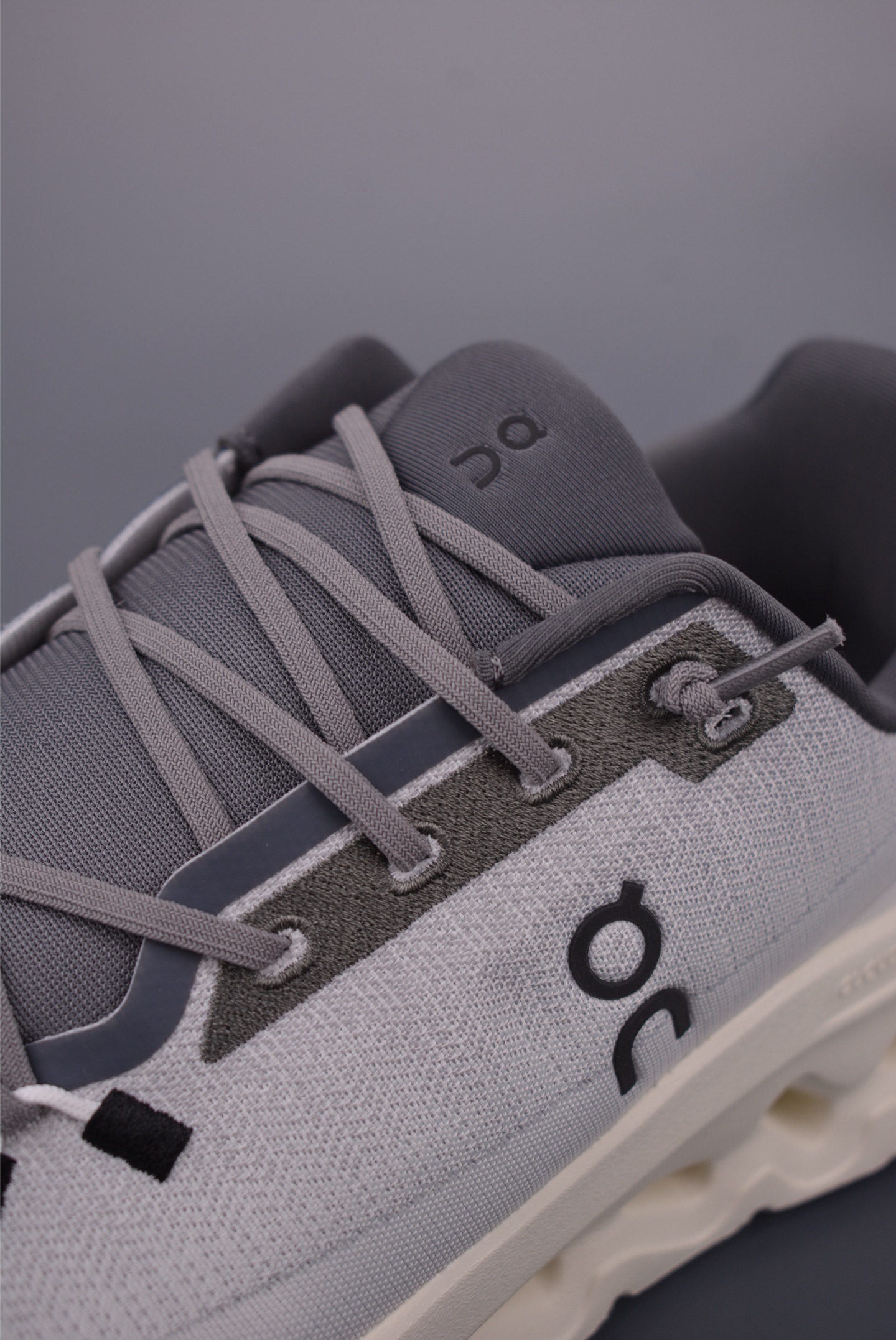 On Cloudtilt Running Shoes - Outdoor Street Style - Lightweight & Breathable 8 i1750289693962 744 0 6