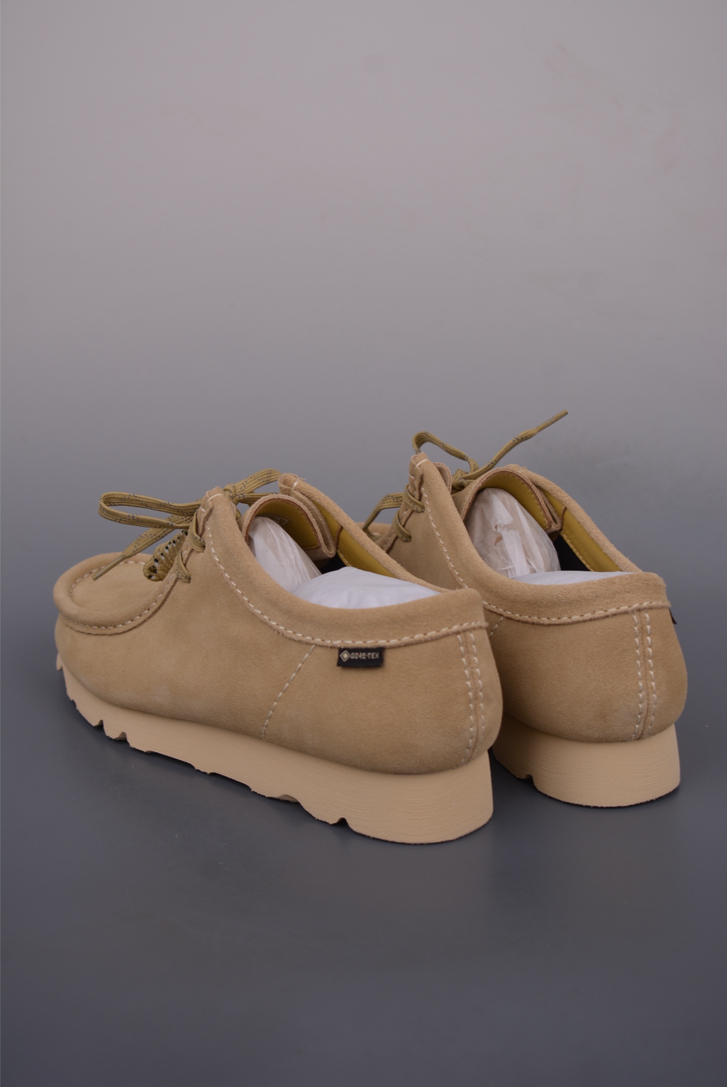 Clarks Originals Wallabee: Retro Style, Comfortable Casual Kangaroo Shoes 3 i1750365559681 6086 0 1