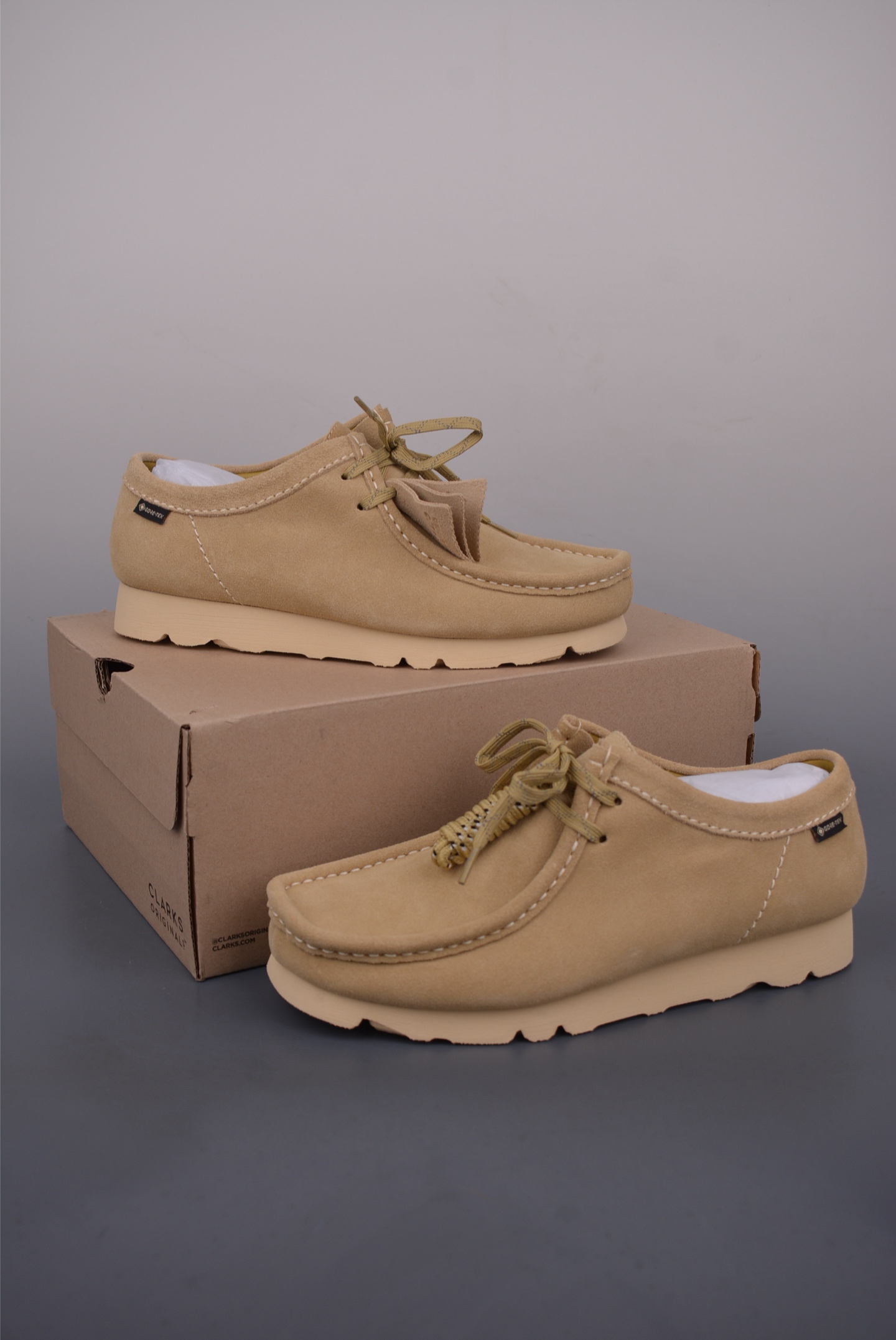 Clarks Originals Wallabee: Retro Style, Comfortable Casual Kangaroo Shoes 6 i1750365559725 3940 0 4