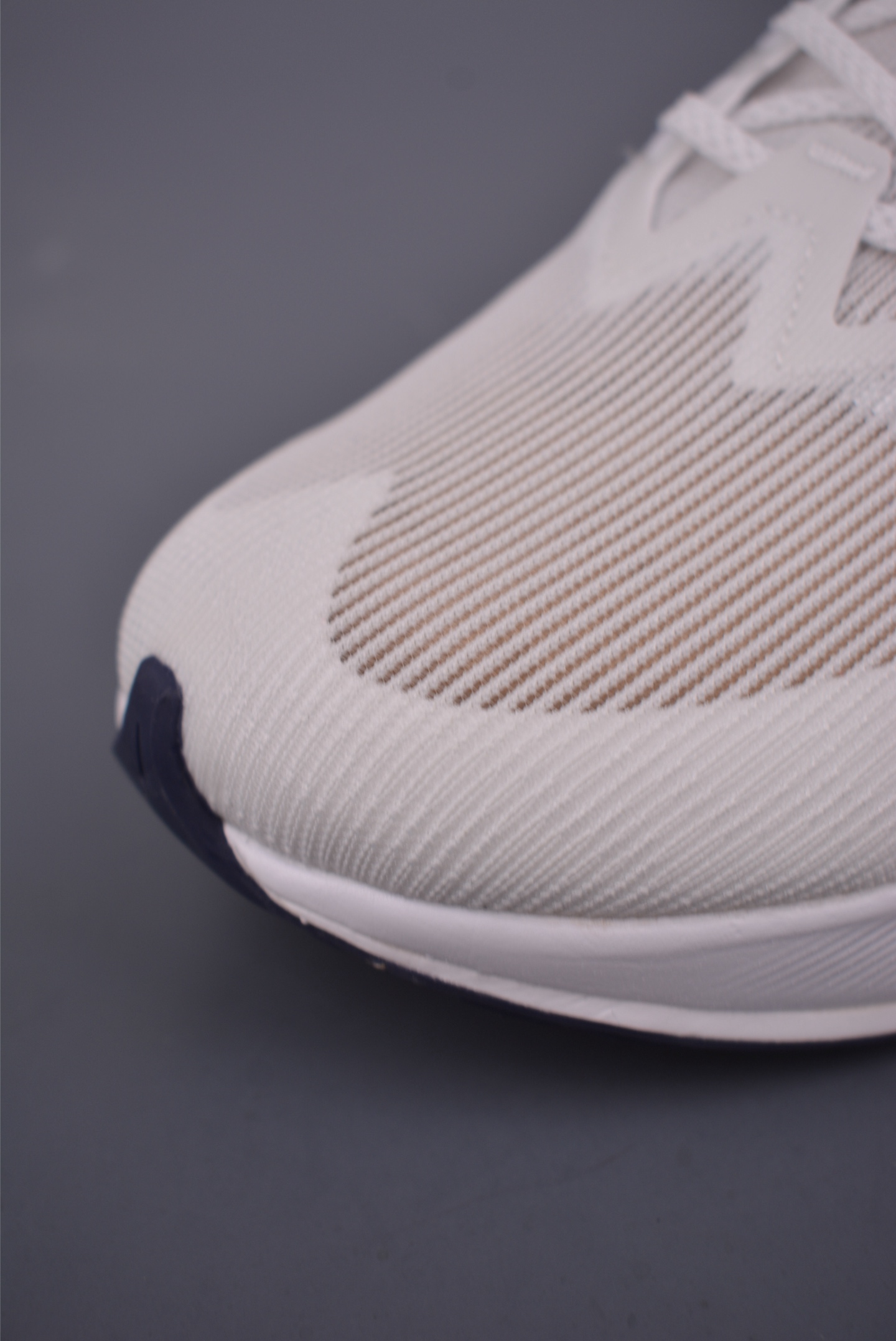 Nike ZoomX Vaporfly NEXT%4 减震马拉松跑步鞋 HF6414-100-莆田鞋,莆田鞋货源,高仿鞋,高仿鞋货源,安福档口,莆田高仿鞋,莆田鞋批发,高仿鞋批发,莆田高仿运动鞋,高仿运动鞋,莆田运动鞋 Nike ZoomX Vaporfly NEXT%4 减震马拉松跑步鞋 HF6414-100