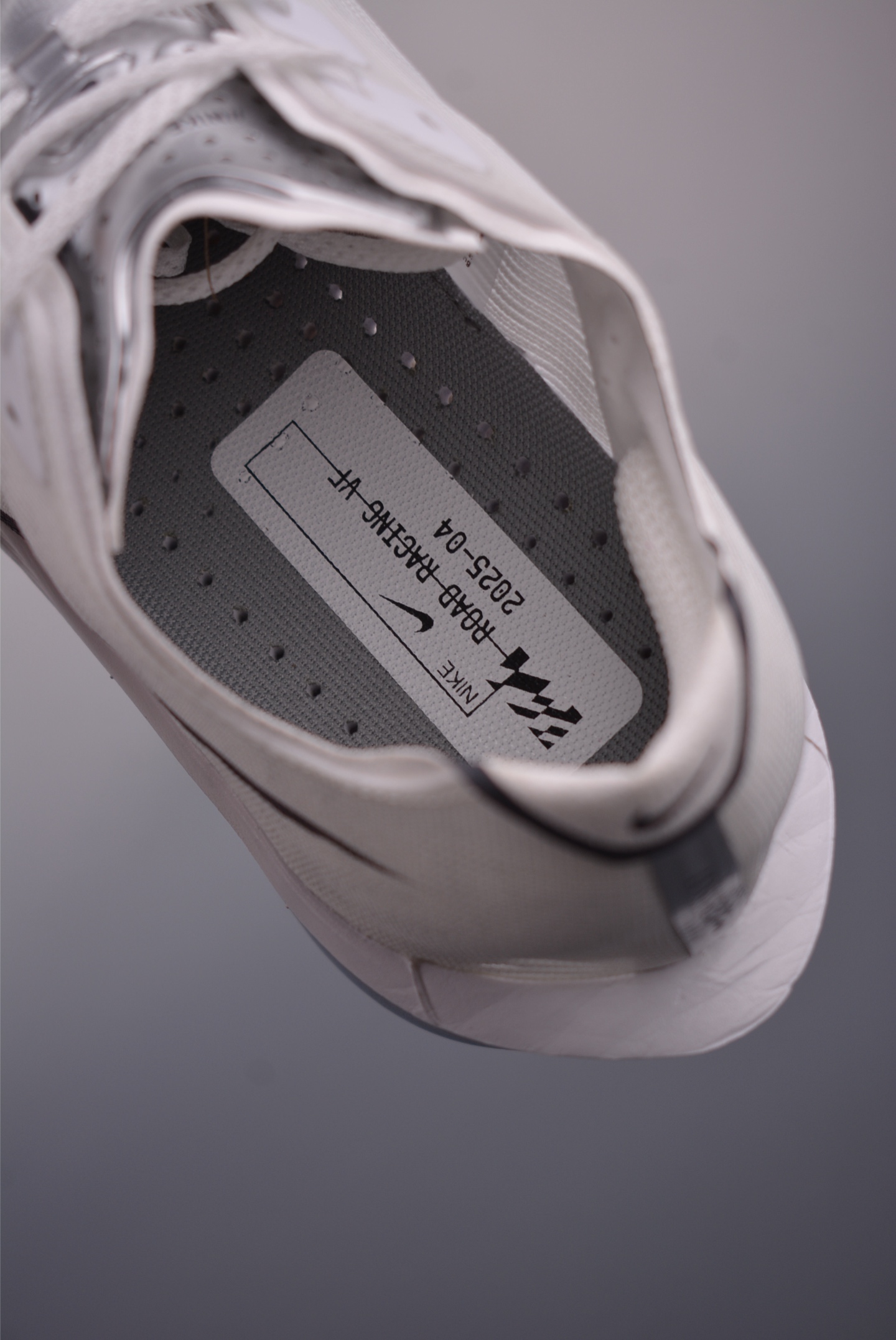 Nike ZoomX Vaporfly NEXT%4 减震马拉松跑步鞋 HF6414-100-莆田鞋,莆田鞋货源,高仿鞋,高仿鞋货源,安福档口,莆田高仿鞋,莆田鞋批发,高仿鞋批发,莆田高仿运动鞋,高仿运动鞋,莆田运动鞋 Nike ZoomX Vaporfly NEXT%4 减震马拉松跑步鞋 HF6414-100