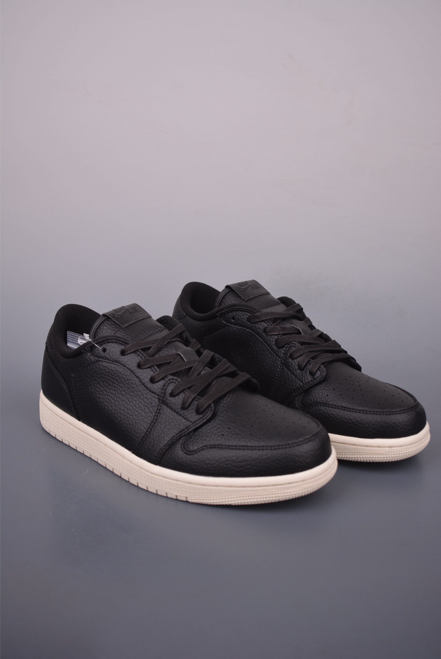 Air Jordan 1 Low Black White Leather Casual Sneakers (Various Sizes) 1 i1750368472605 2224 0 0