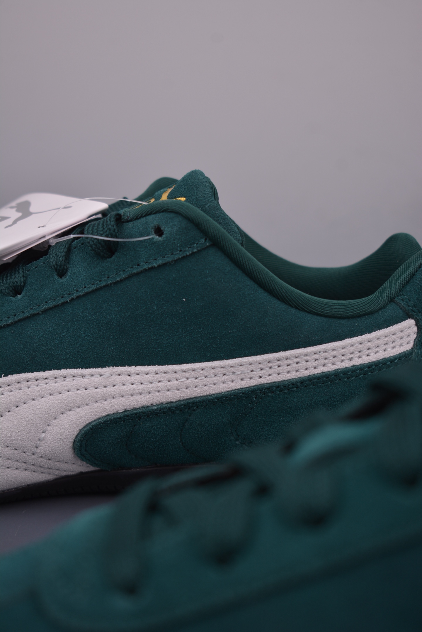 180 Puma Speedcat Sparco 充正版本 彪马罗马阿莫尔系列 复古运动休闲赛车跑鞋 398846-122-Chinese UA Cheap High Quatity Brand Clothes Bags handbags Sneakers wholesale wholesaler seller from China Factory suppliers Fashion Clothing Shoes best Quality Beautiful Price 180 Puma Speedcat Sparco 充正版本 彪马罗马阿莫尔系列 复古运动休闲赛车跑鞋 398846-122