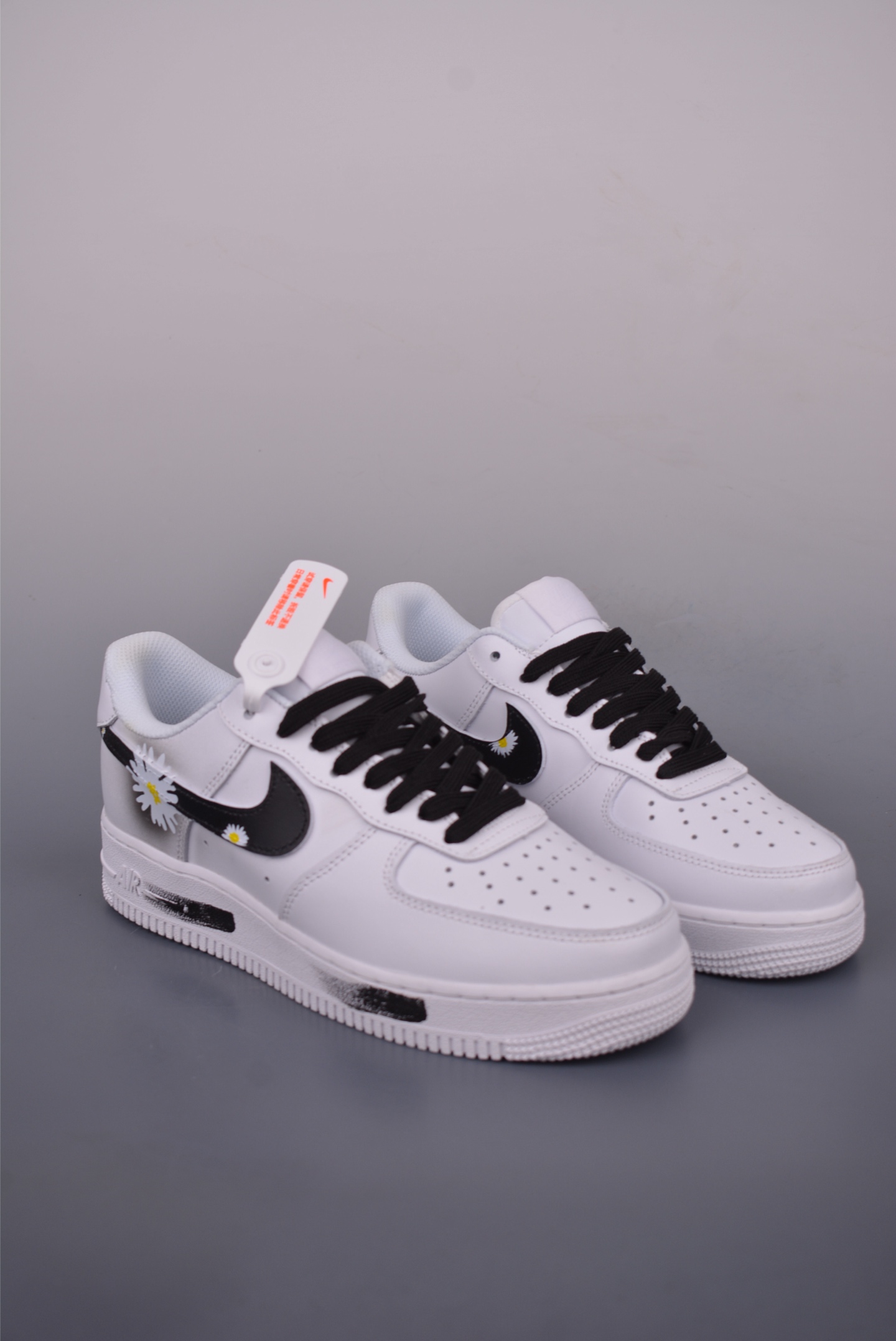 Nike Air Force 1 Low 'Daisy' Custom White Fashion Sneaker For Men and Women 1 i1750369911345 9454 0 0