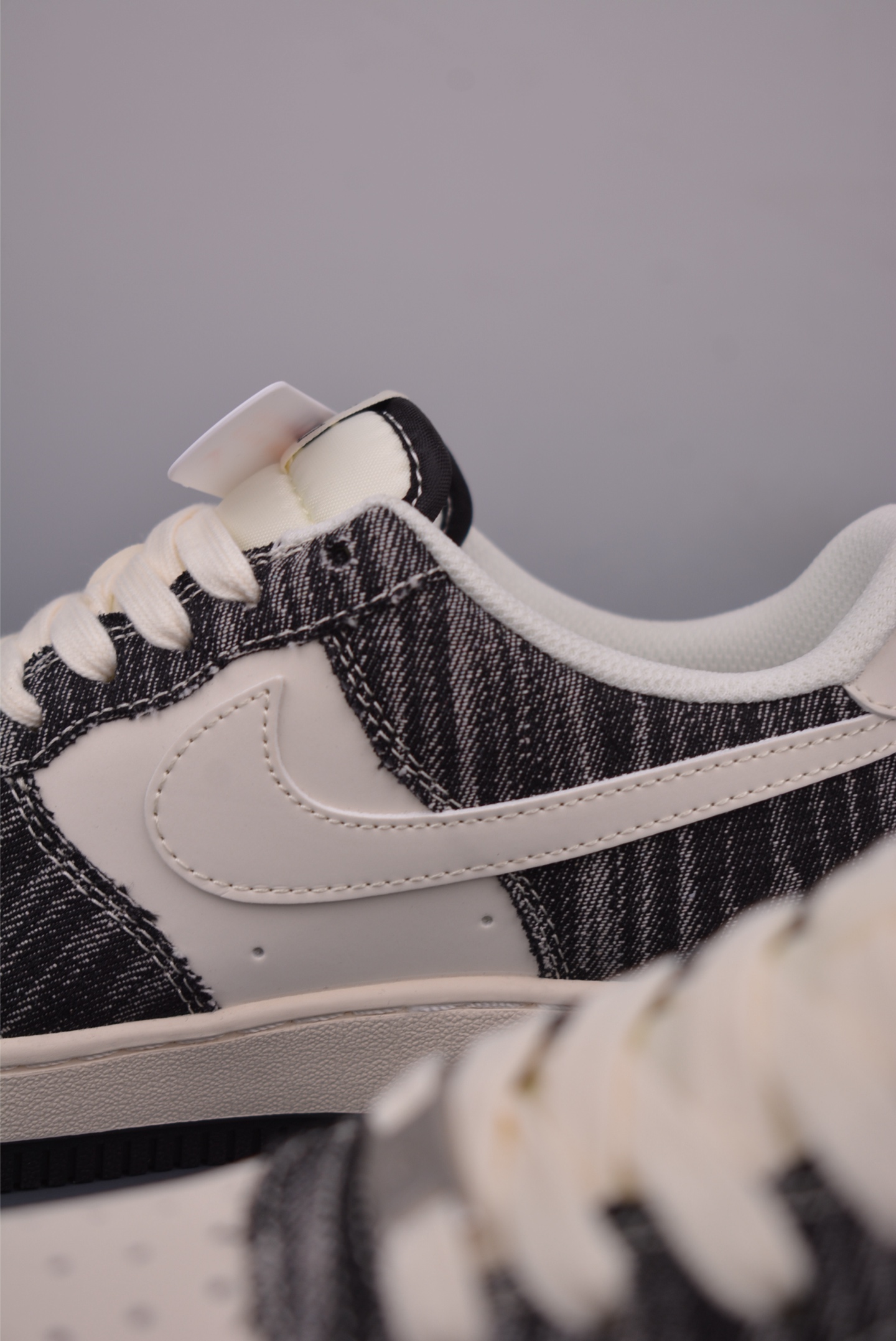 Nike Air Force 1 Low Gucci Collab Sneakers - Limited Edition Style 8 i1750370014299 2416 0 7