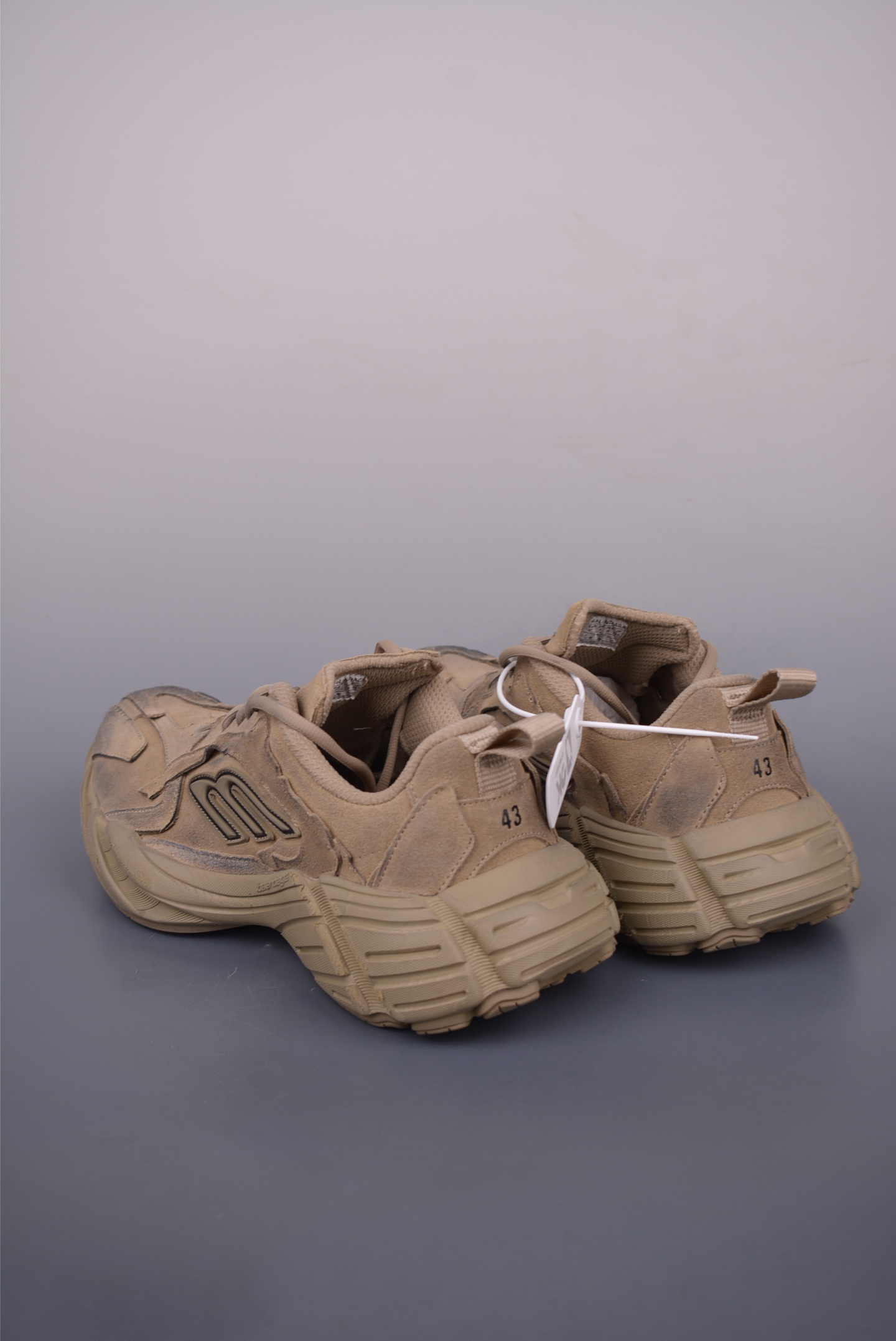 Balenciaga 16th Generation Beige Sneakers - Superior Quality & Comfort 3 i1750370110625 9937 0 1