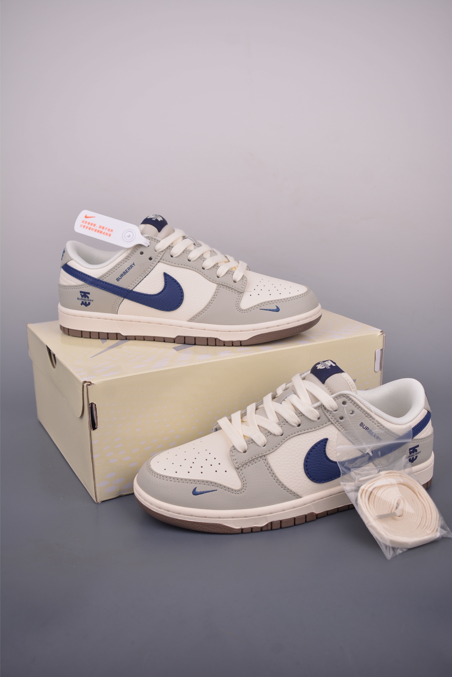 Nike SB Dunk Low Burberry Sneakers - Stylish Comfort and Iconic Design 6 i1750370179489 6791 0 4