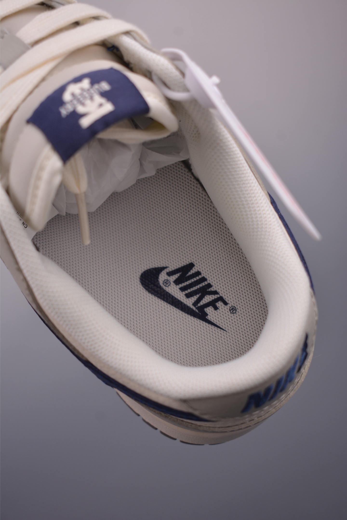 Nike SB Dunk Low Burberry Sneakers - Stylish Comfort and Iconic Design 10 i1750370180912 3139 0 8