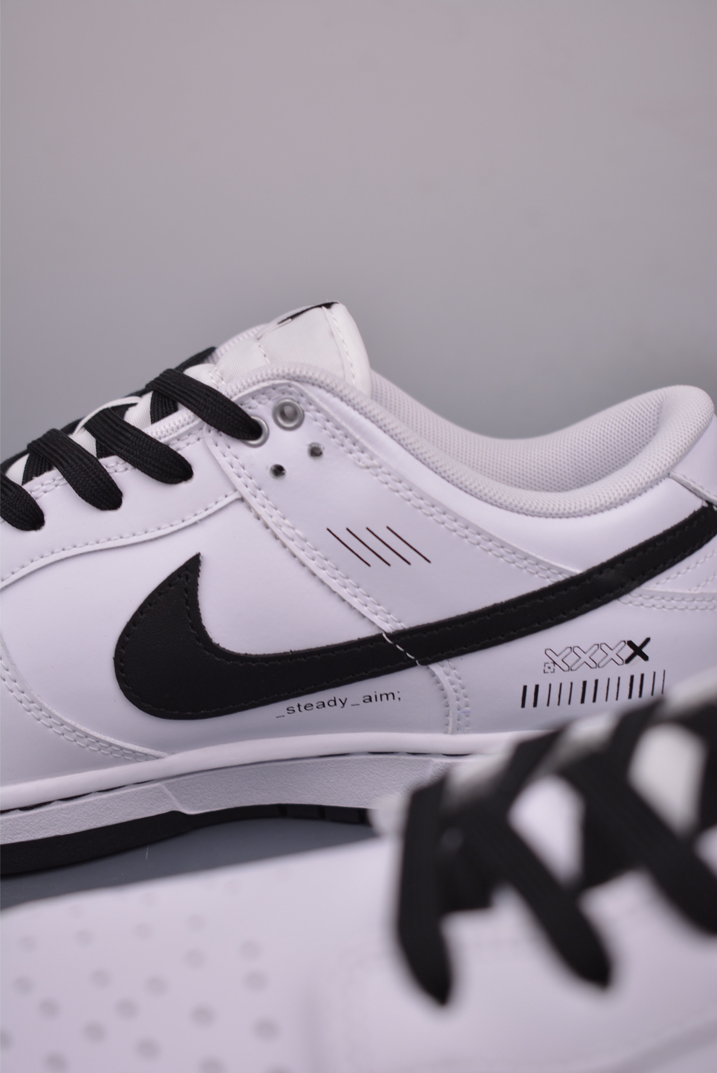 Nike SB Dunk Low 'Just Do It' White/Black Sneakers WC1220-001 9 i1750370263460 9552 0 7