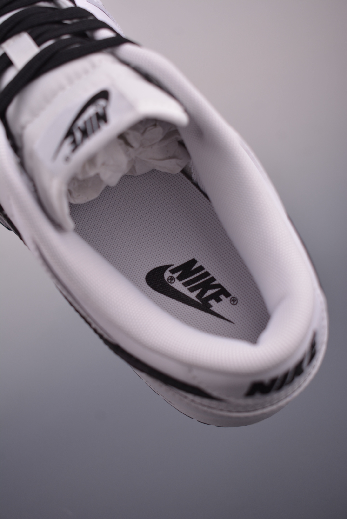 Nike SB Dunk Low 'Just Do It' White/Black Sneakers WC1220-001 10 i1750370264635 6505 0 8