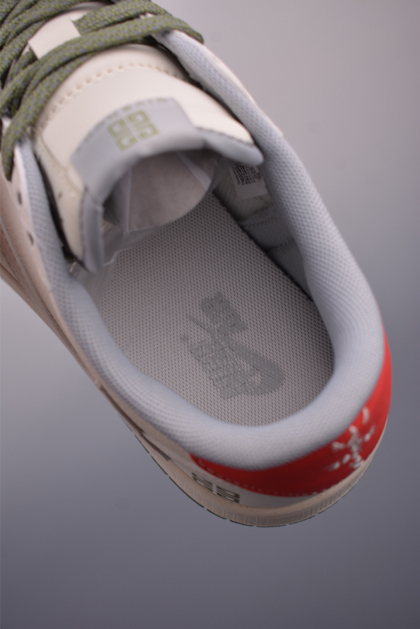 Givenchy Air Jordan 1 Low: Stylish Sneakers for Everyday Wear 10 i1750370690046 8410 0 8