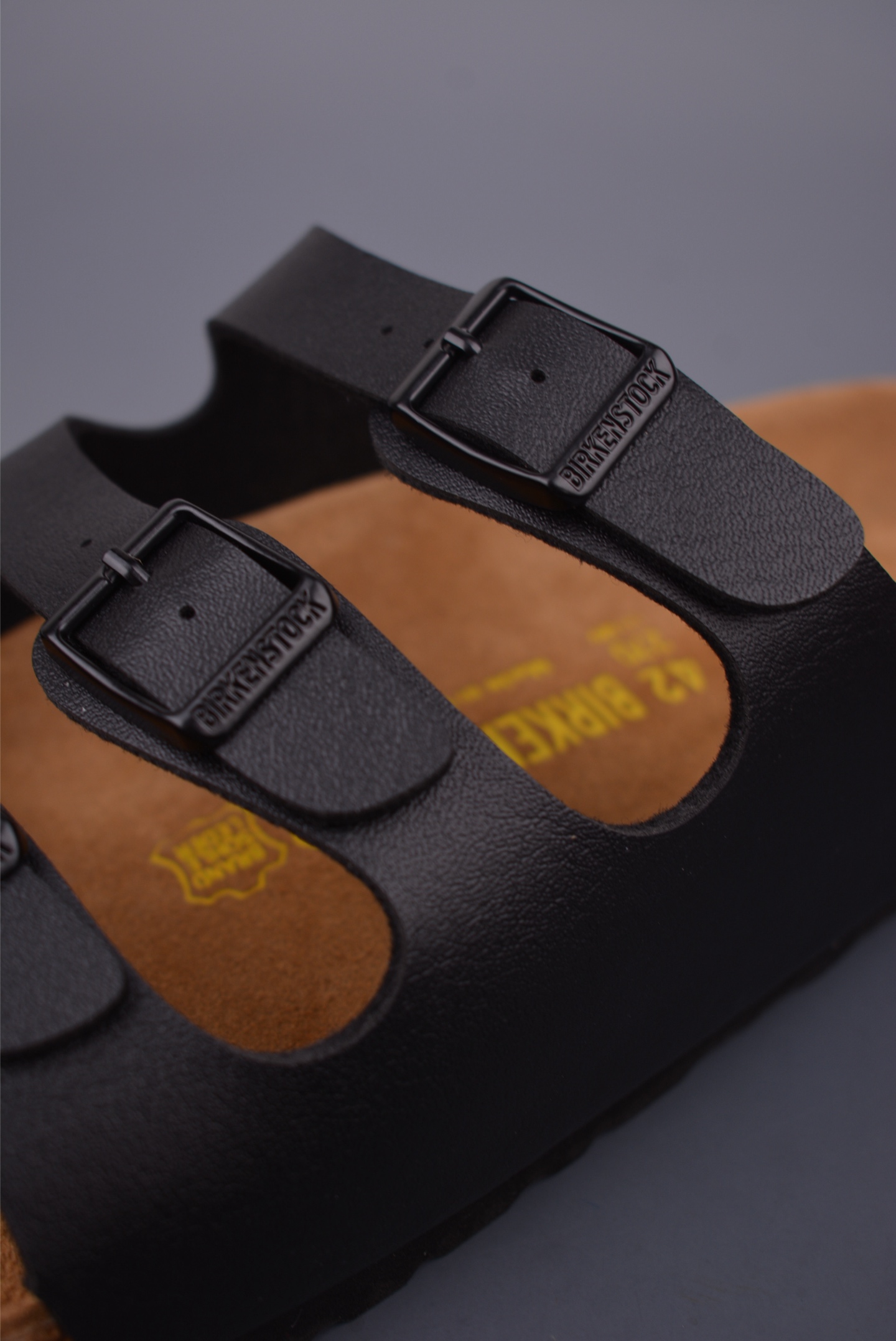 Birkenstock Milano Sandal - Classic Comfort & Adjustable Straps, Black 7 i1750371275557 5189 0 6