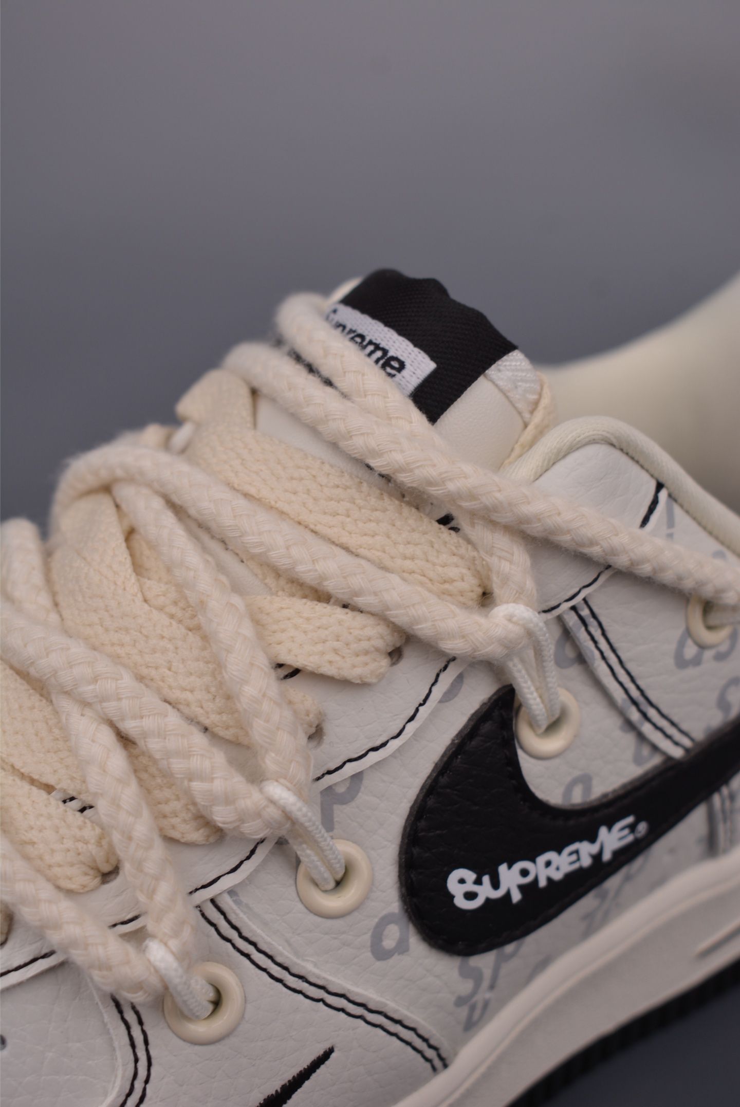 Nike Air Force 1 Low Supreme Collab - Premium Quality & Comfort 8 i1750451344667 4459 0 6