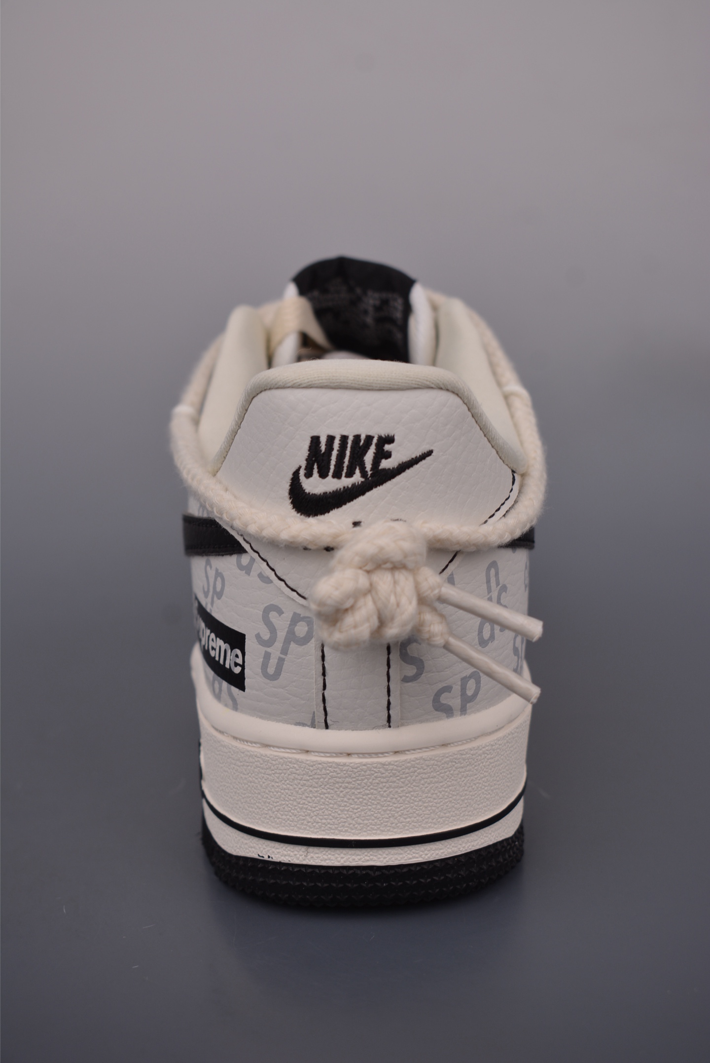 Nike Air Force 1 Low Supreme Collab - Premium Quality & Comfort 5 i1750451344671 5615 0 3