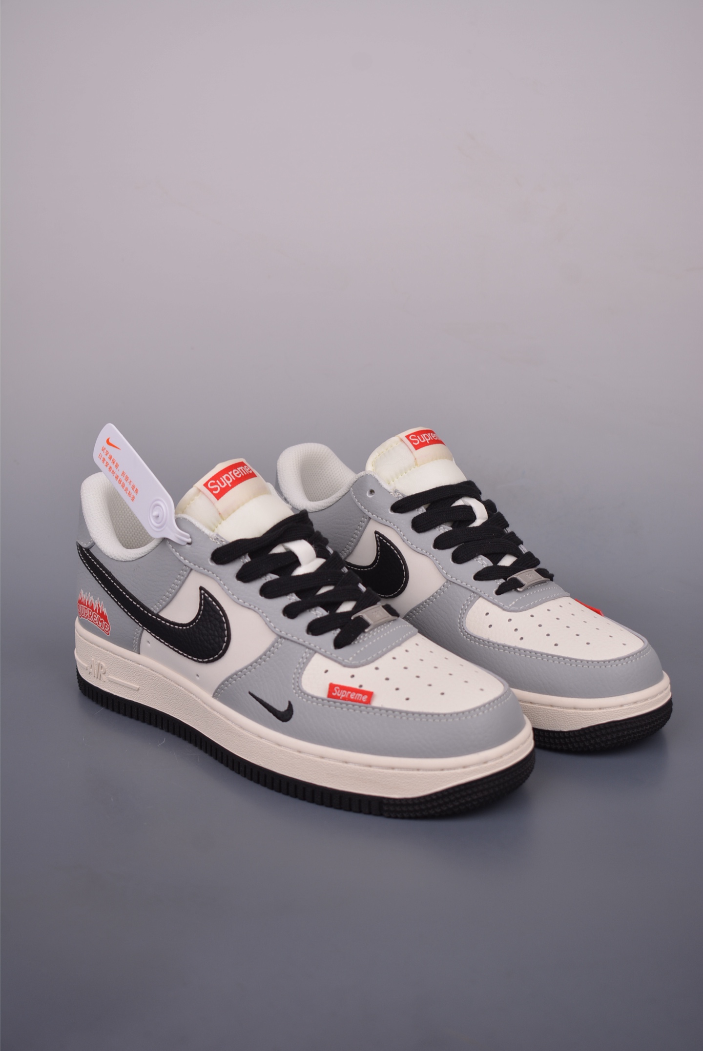 Nike Air Force 1 Low Supreme Collab Sneakers - Iconic Style, Premium Comfort 2 i1750451486479 52 0 0