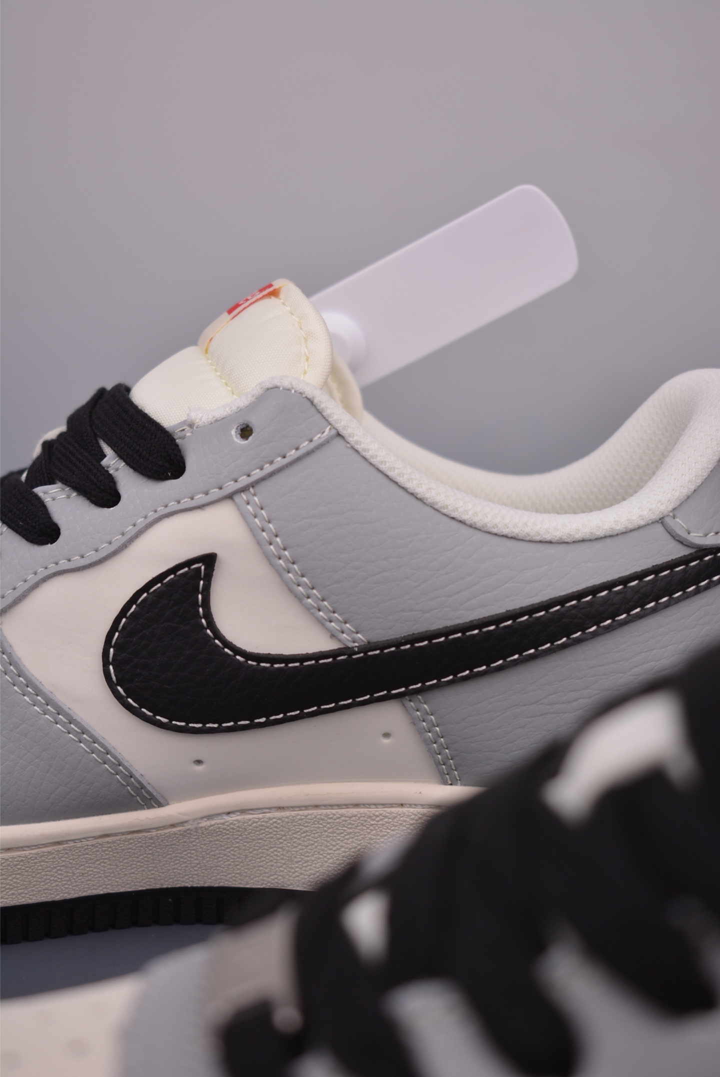 Nike Air Force 1 Low Supreme Collab Sneakers - Iconic Style, Premium Comfort 9 i1750451486493 5153 0 7