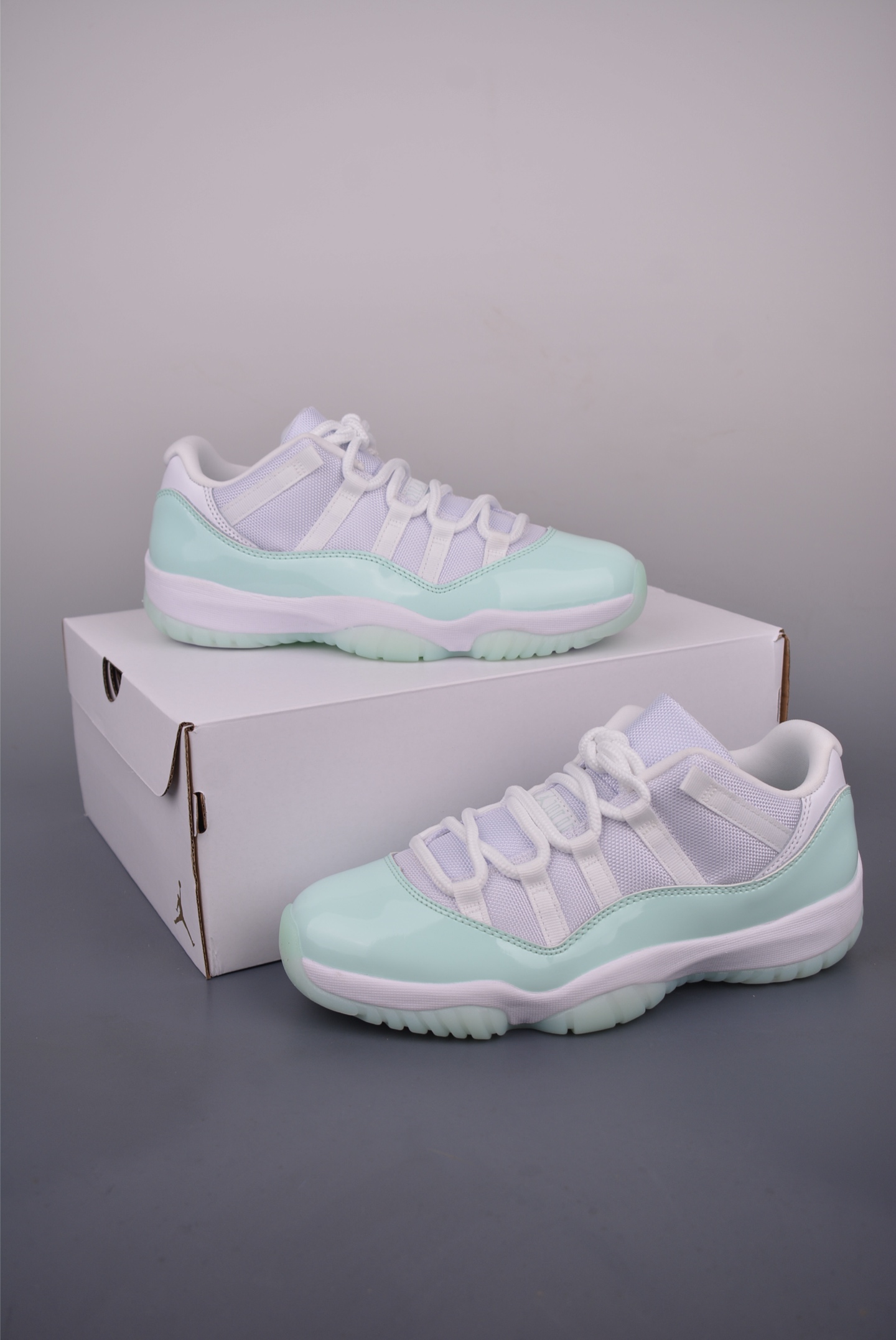 Air Jordan 11 Retro WMNS Low-Top Mint Foam - Original Quality Replica 6 i1750452152321 6402 0 4