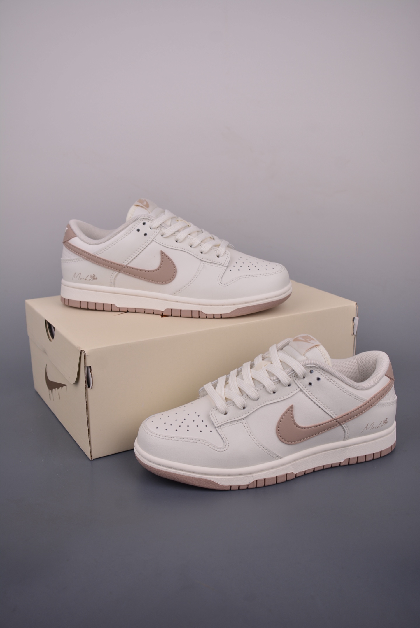 Nike SB Dunk Low 'Just Do It' Cream/Pink Leather Sneakers - Fashionable Shoes 6 i1750452309811 5496 0 4