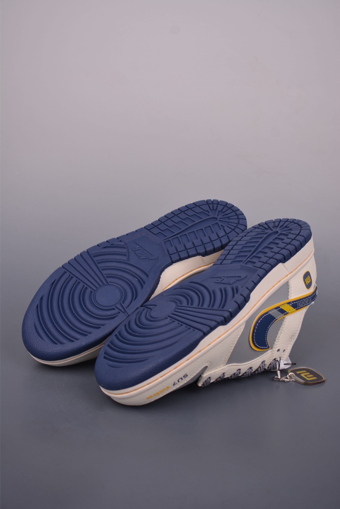 Nike SB Dunk Low Xiaomi SU7 Sneakers - Premium Quality, Perfect for Everyday Wear 3 i1750452417282 5435 0 2
