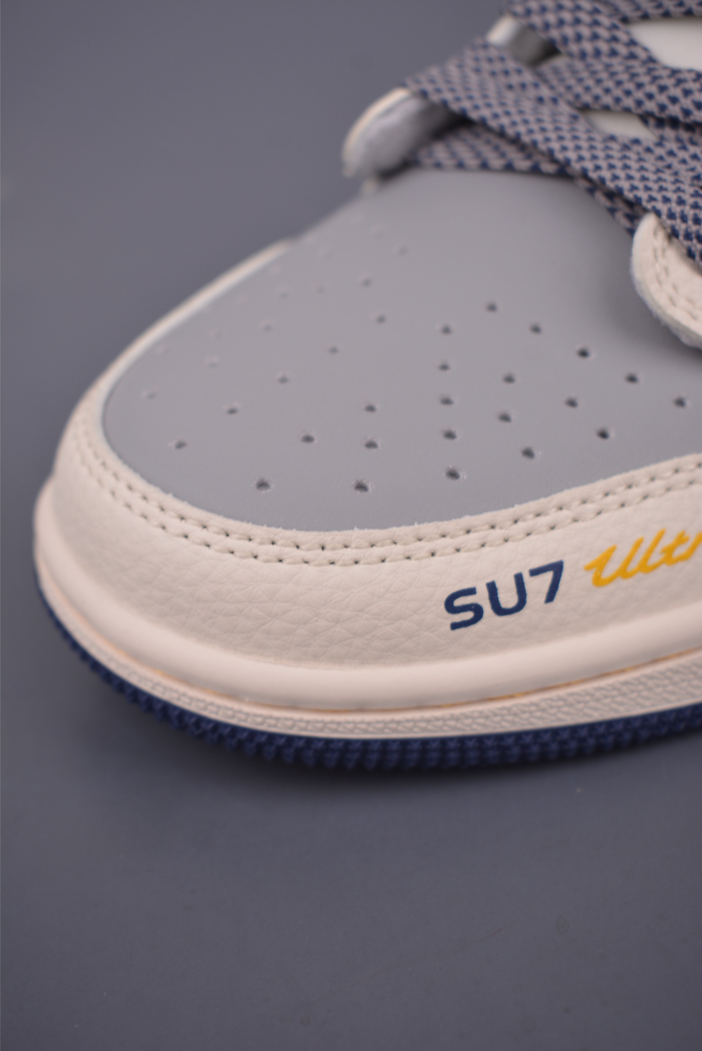 Fragment X Travis Scott X Xiaomi SU7 Air Jordan 1 Low Shoes 7 i1750452459433 9571 0 5