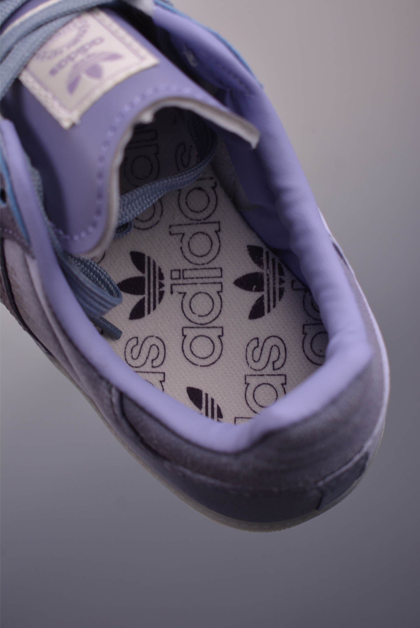 Adidas三叶草SAMBA 休闲板鞋 HQ5159