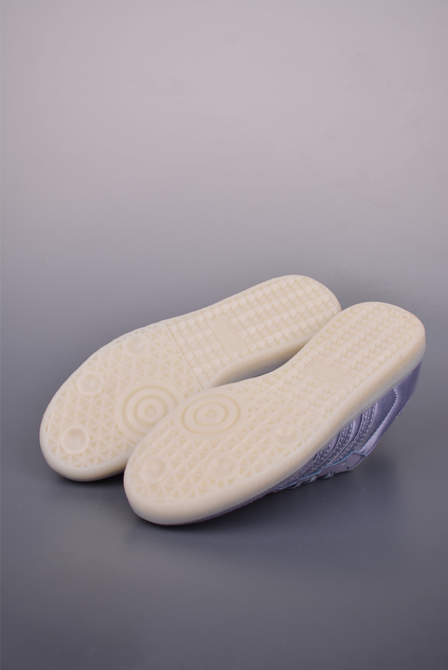 Adidas三叶草SAMBA 休闲板鞋 HQ5159