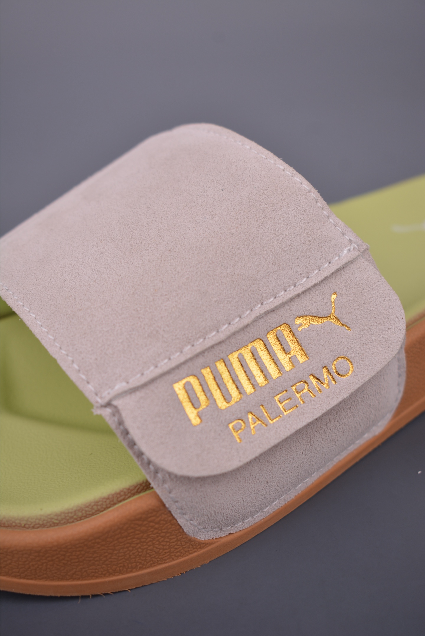 PUMA Leadcat 2.0 Palermo Foil Slides - Comfortable, Breathable, and Stylish 4 i1750454195796 1286 0 3