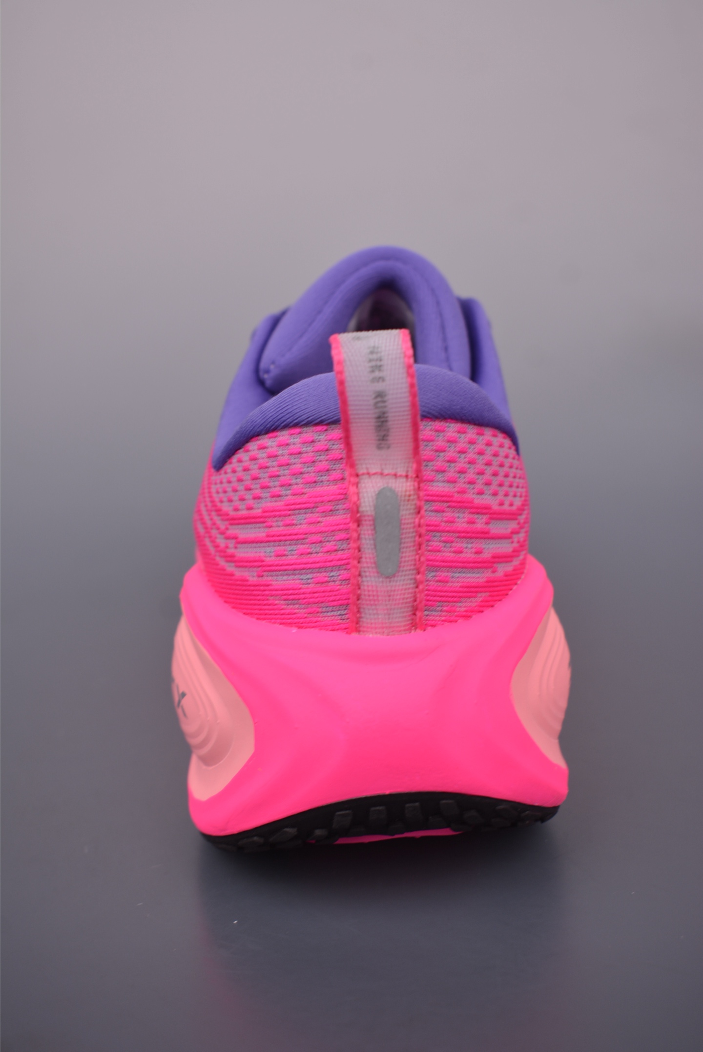 Nike Air Zoom Vomero Running Shoes - Enhanced Cushioning for Performance 4 i1750455992189 8038 0 3